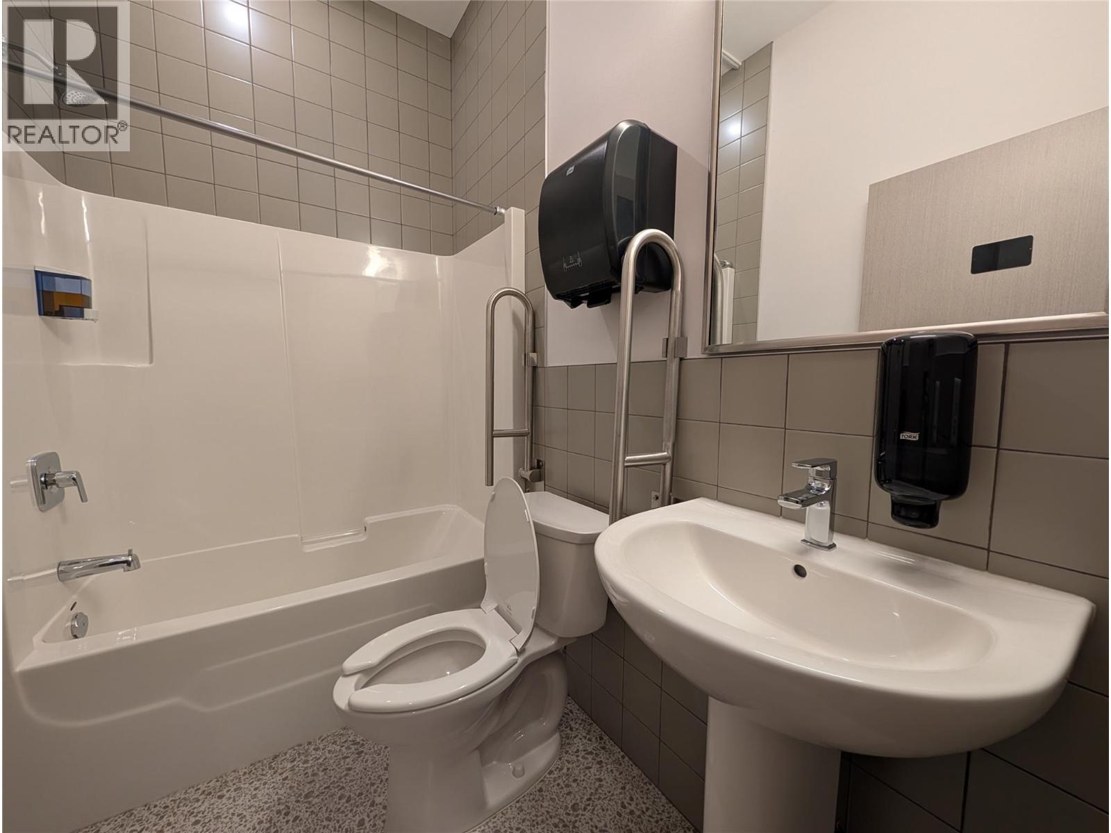 480 Royal Avenue, Kelowna, British Columbia  V1Y 5L3 - Photo 10 - 10396881