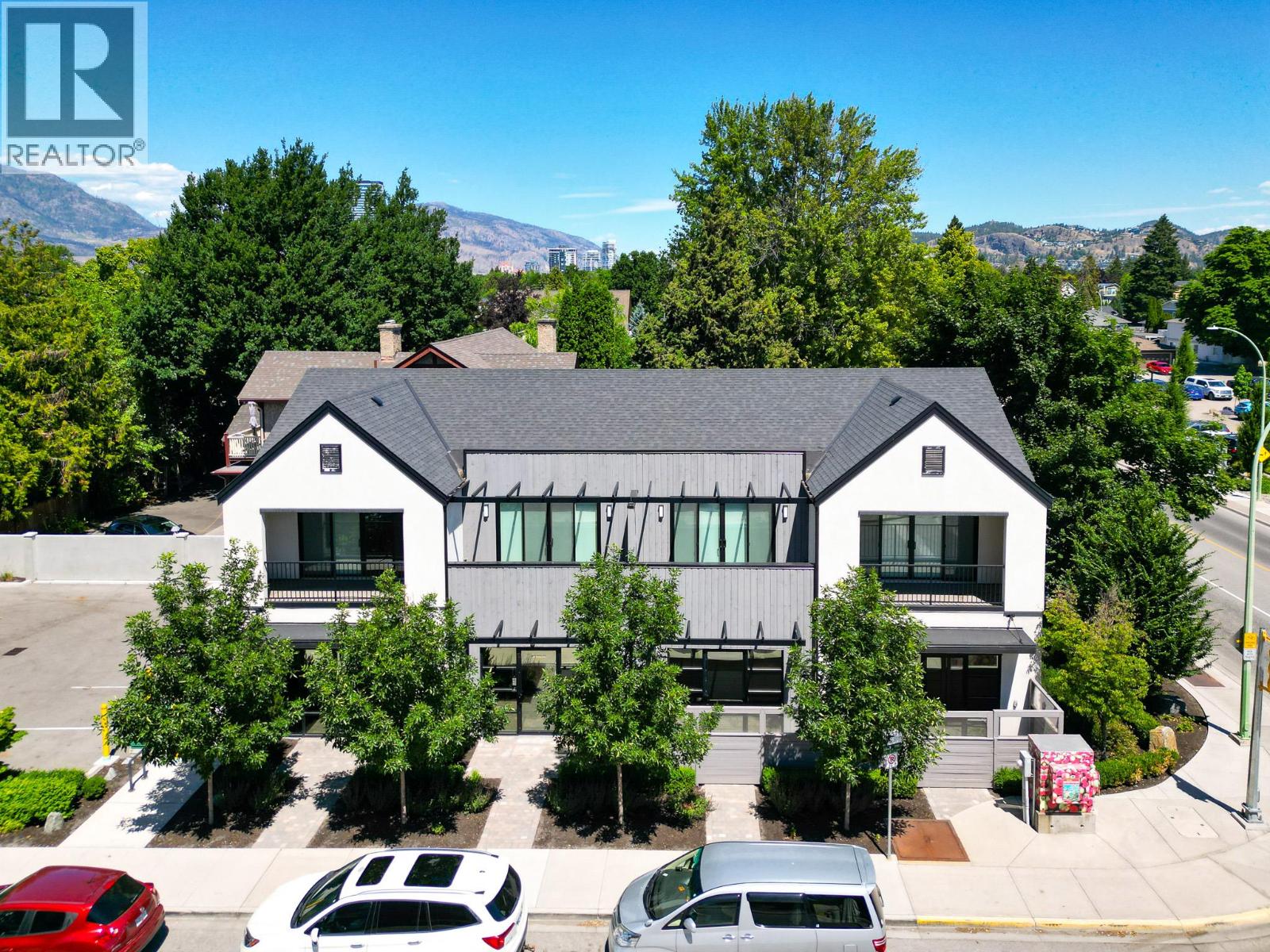 480 Royal Avenue, Kelowna, British Columbia  V1Y 5L3 - Photo 2 - 10396881