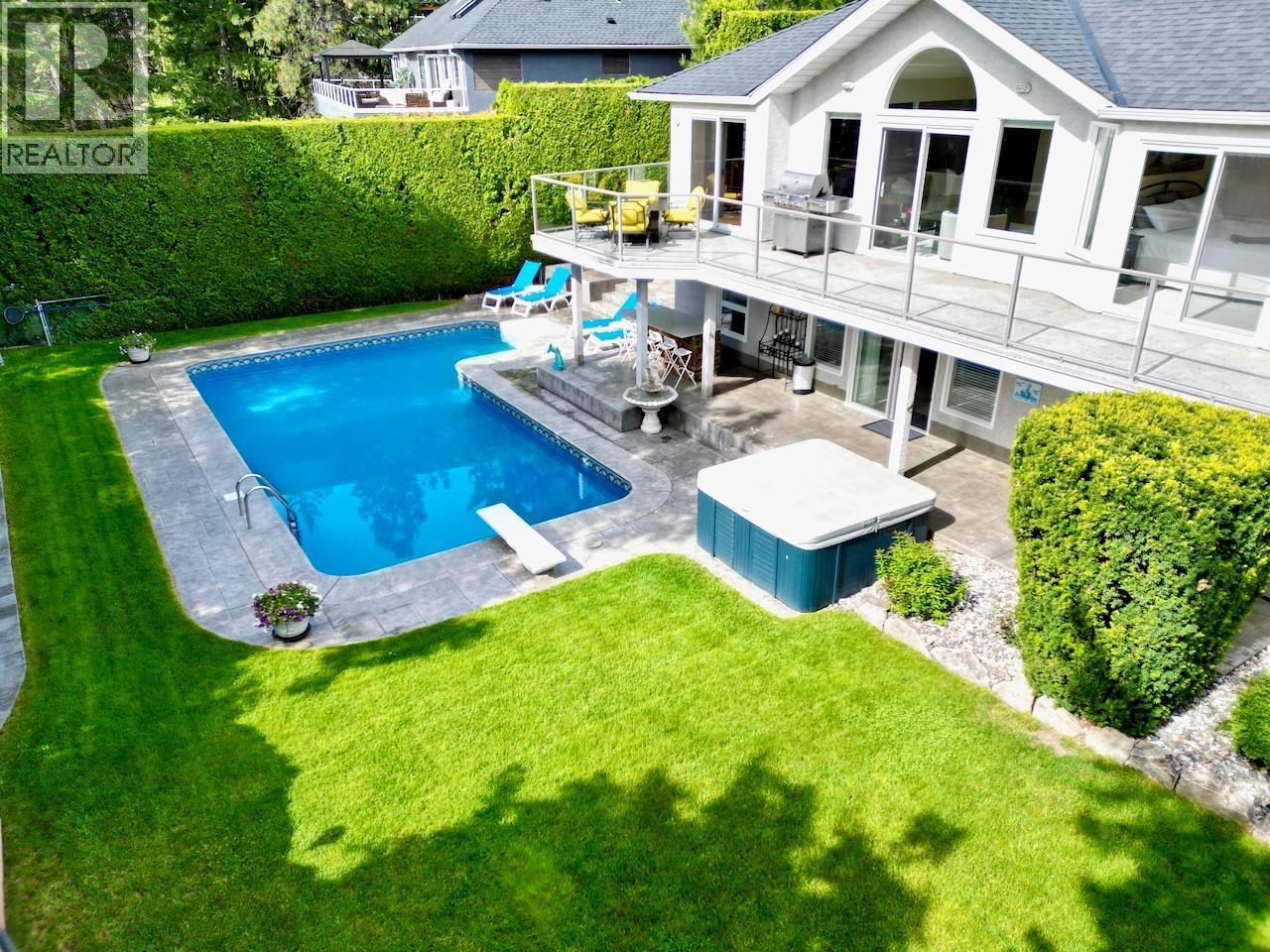 1577 Klein Road, West Kelowna, British Columbia  V1Z 3H5 - Photo 2 - 10396879