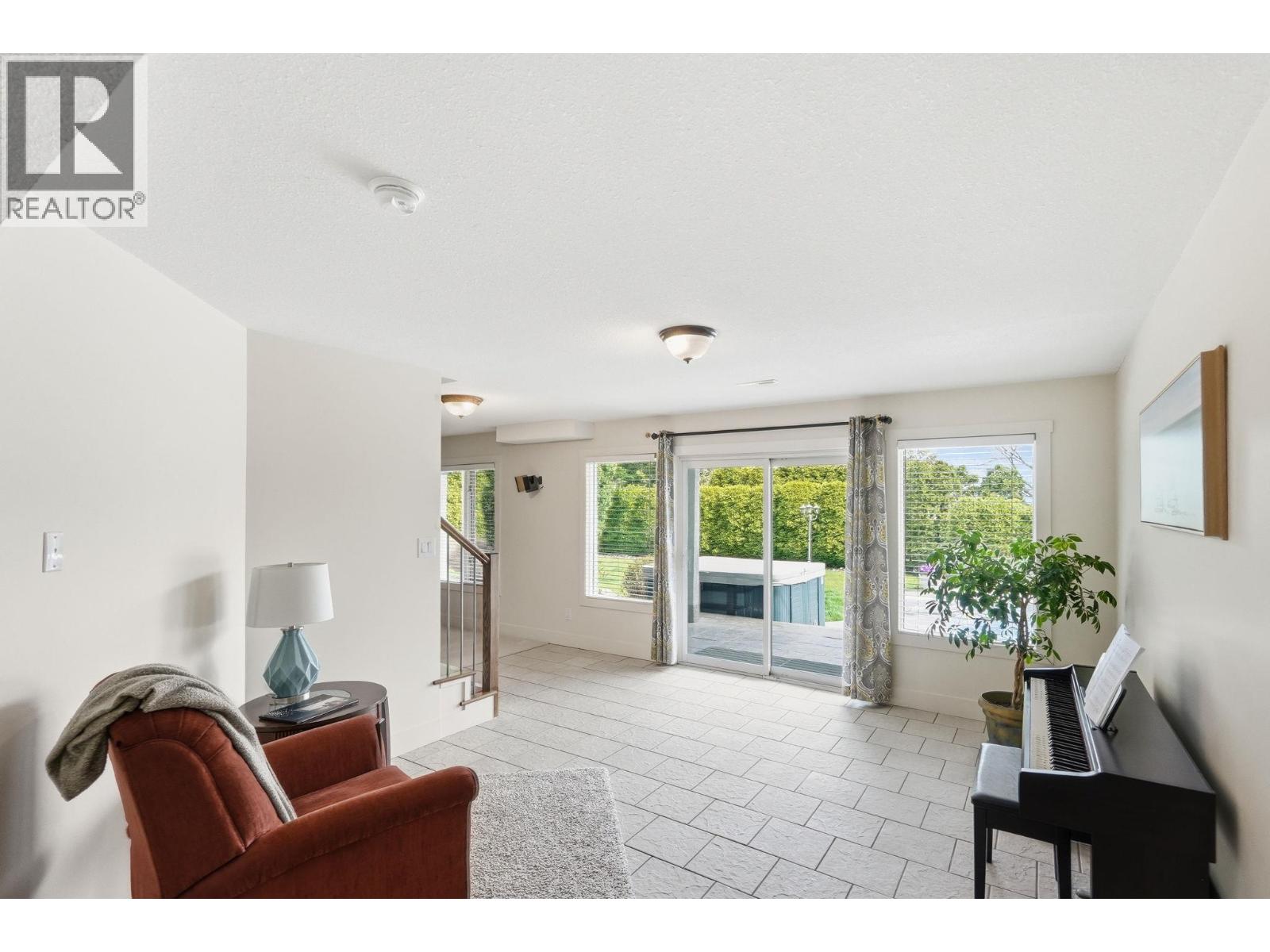 1577 Klein Road, West Kelowna, British Columbia  V1Z 3H5 - Photo 30 - 10396879