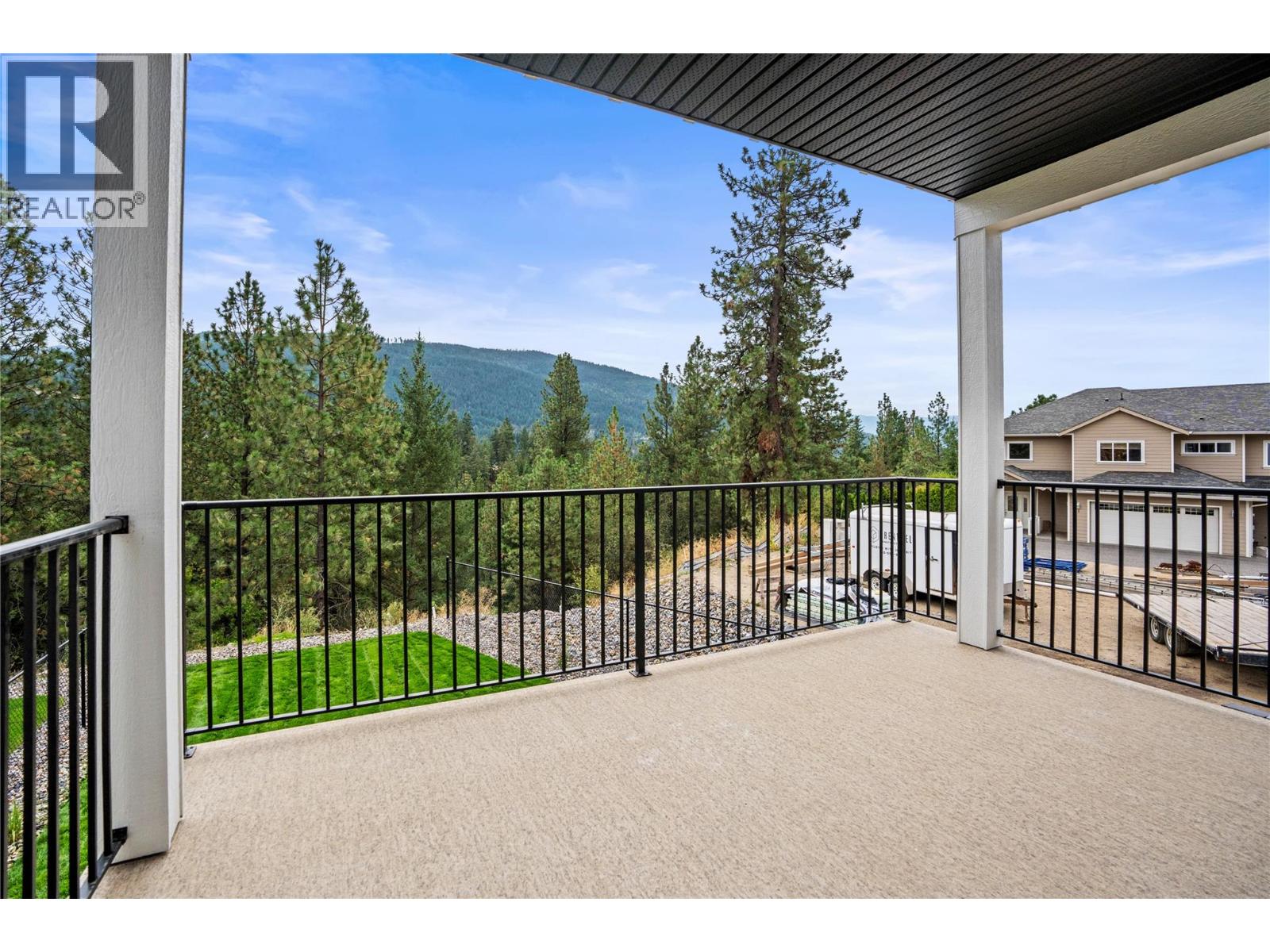 7060 Manning Place, Vernon, British Columbia  V1B 0B6 - Photo 19 - 10396855