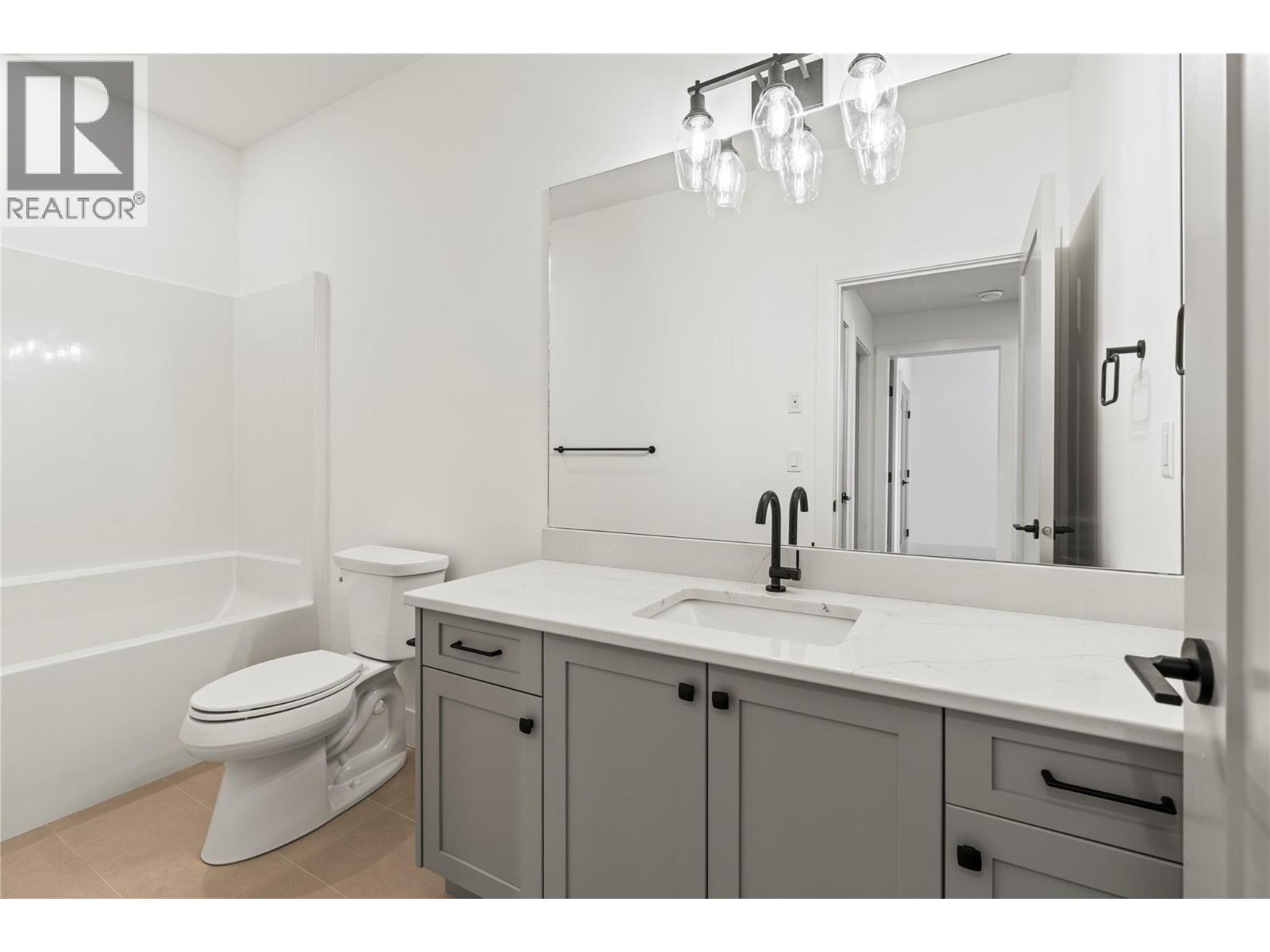 7060 Manning Place, Vernon, British Columbia  V1B 0B6 - Photo 25 - 10396855