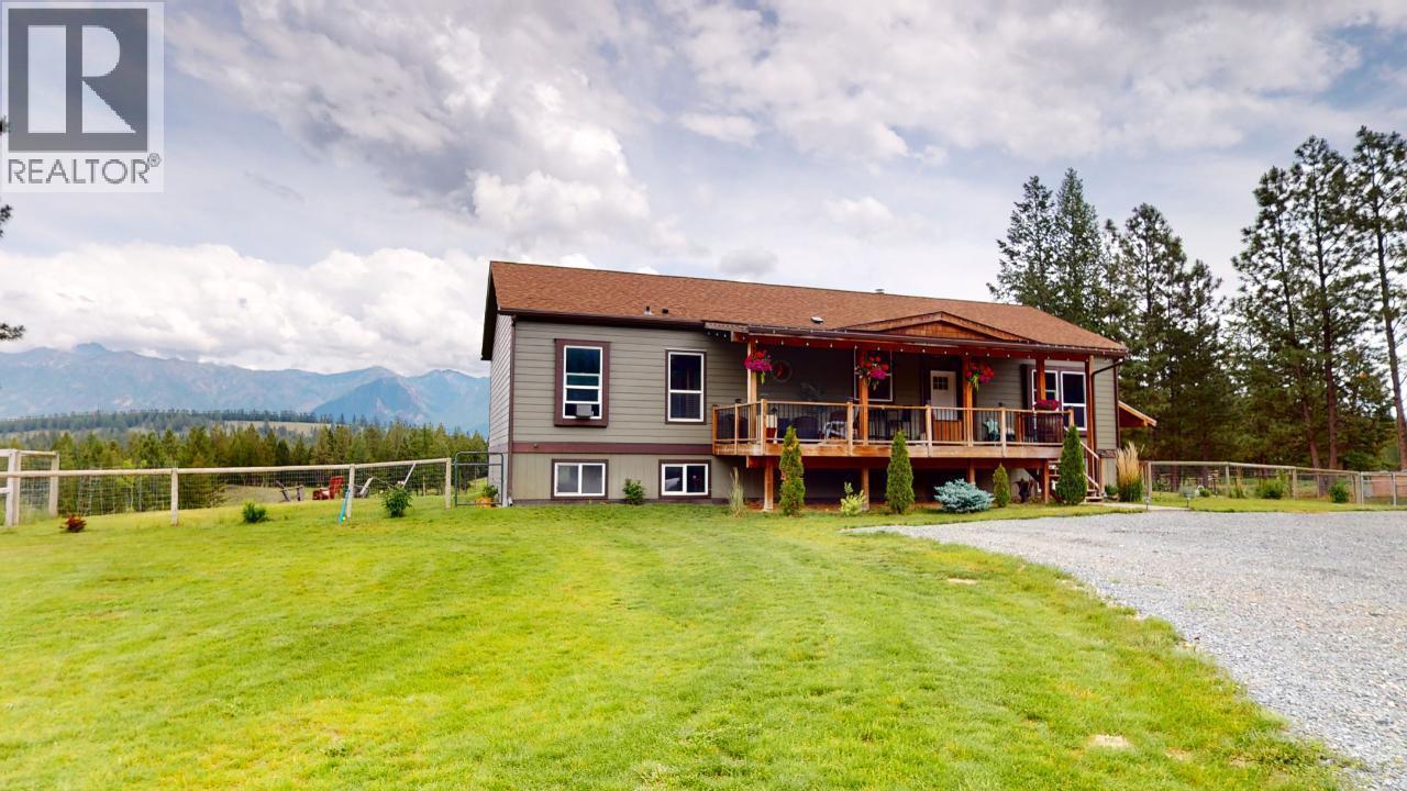 7229 3/93 Highway, Cranbrook, British Columbia  V1C 7B2 - Photo 1 - 10396829