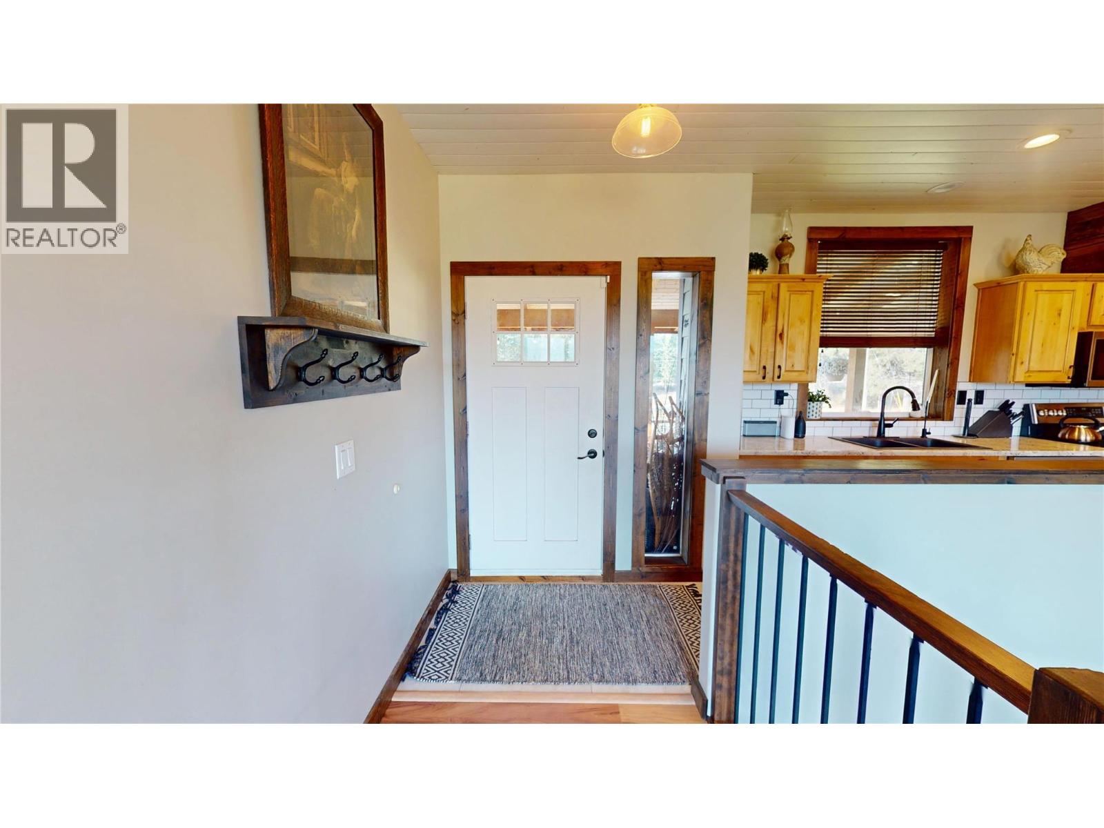 7229 3/93 Highway, Cranbrook, British Columbia  V1C 7B2 - Photo 19 - 10396829
