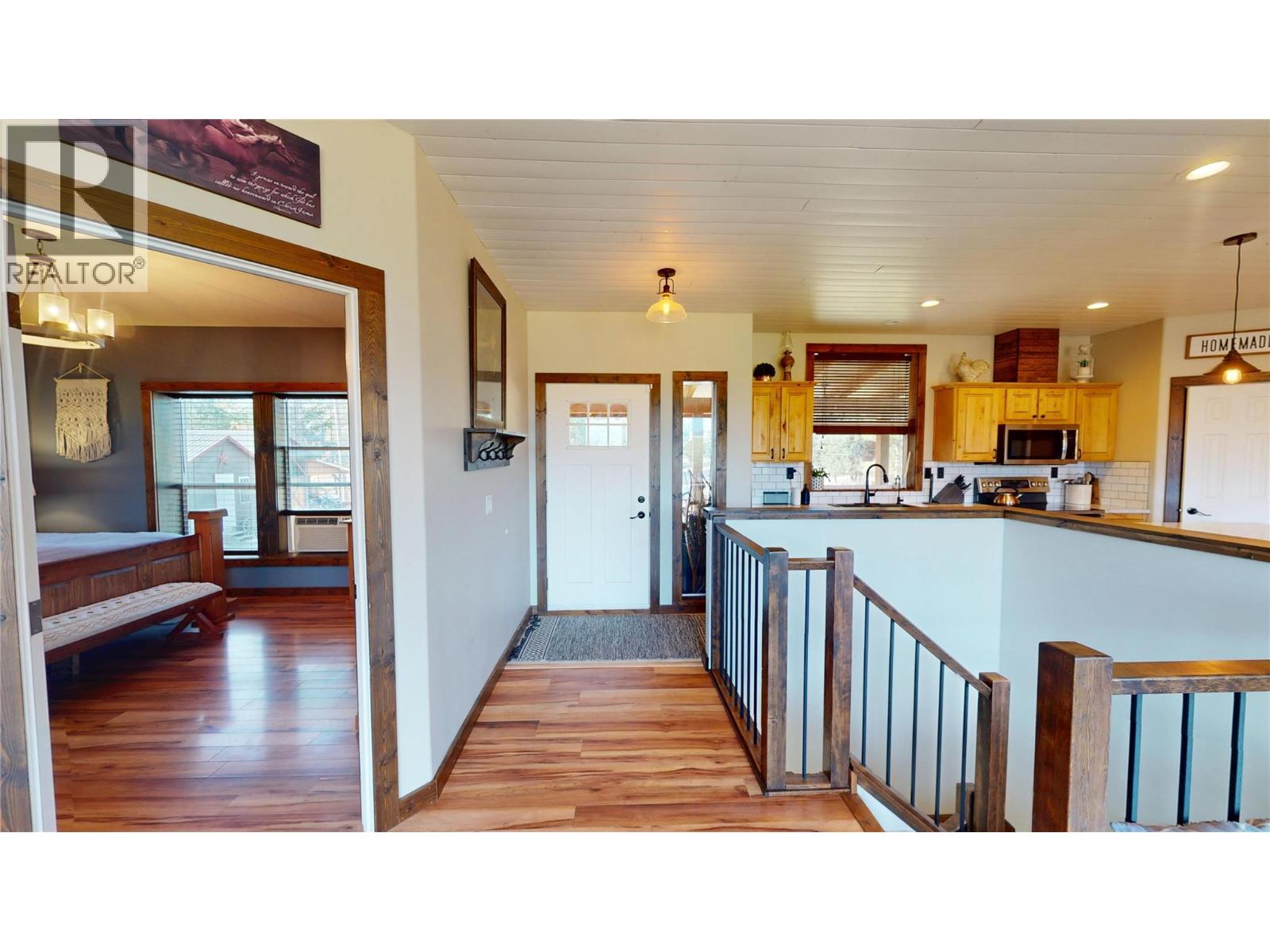7229 3/93 Highway, Cranbrook, British Columbia  V1C 7B2 - Photo 20 - 10396829