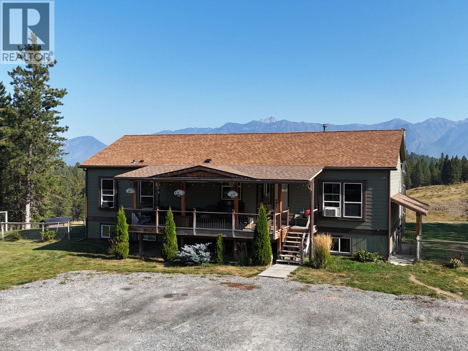 7229 3/93 Highway, Cranbrook, British Columbia  V1C 7B2 - Photo 4 - 10396829