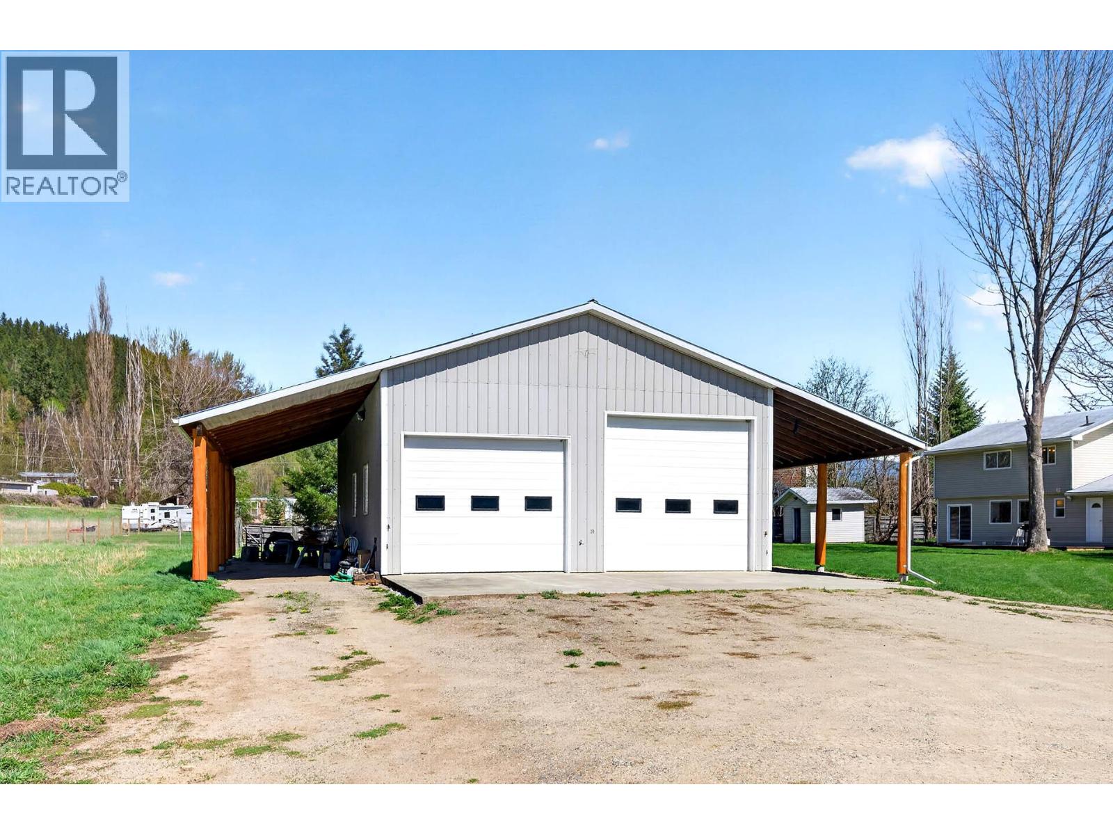 985 Old N Thompson Highway, Clearwater, British Columbia  V0E 1N2 - Photo 48 - 10396672