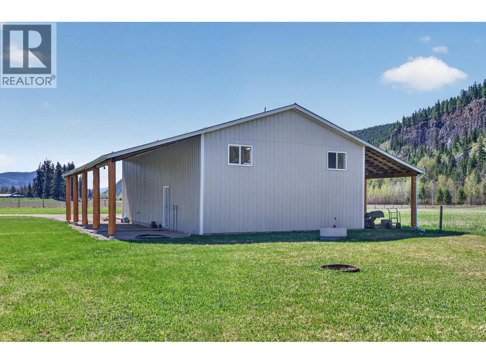 985 Old N Thompson Highway, Clearwater, British Columbia  V0E 1N2 - Photo 49 - 10396672