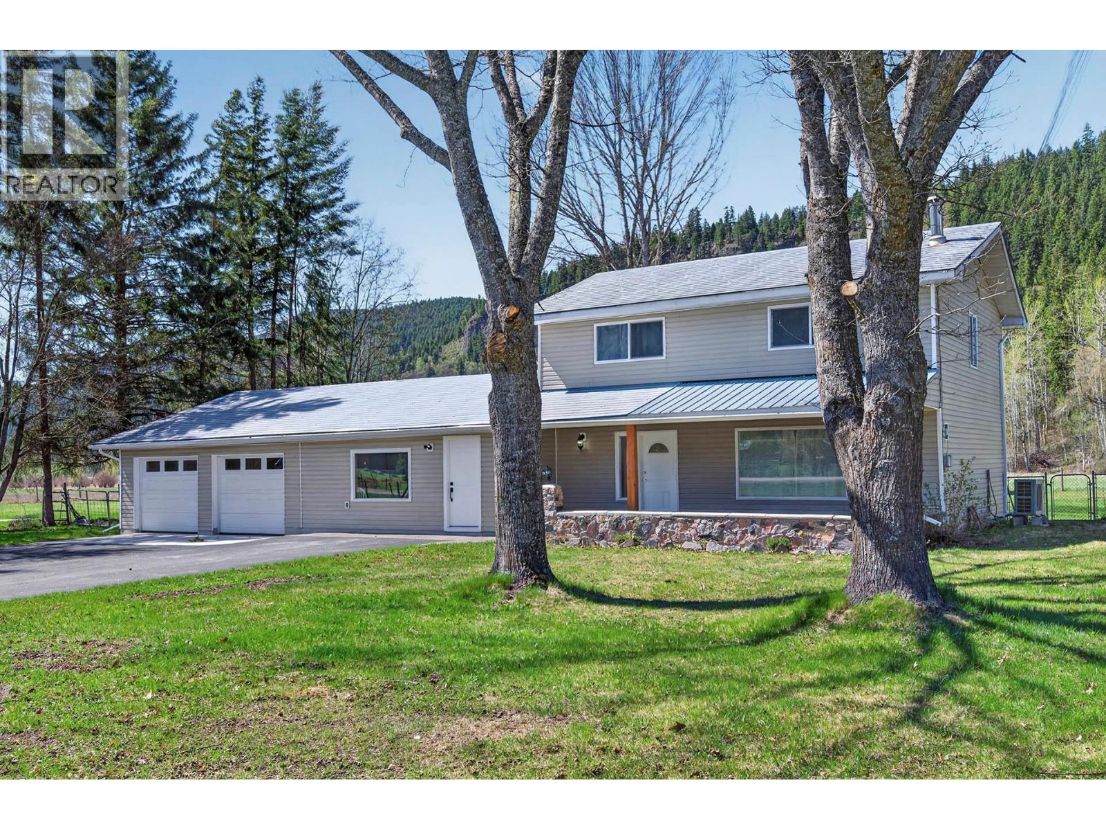985 Old N Thompson Highway, Clearwater, British Columbia  V0E 1N2 - Photo 64 - 10396672