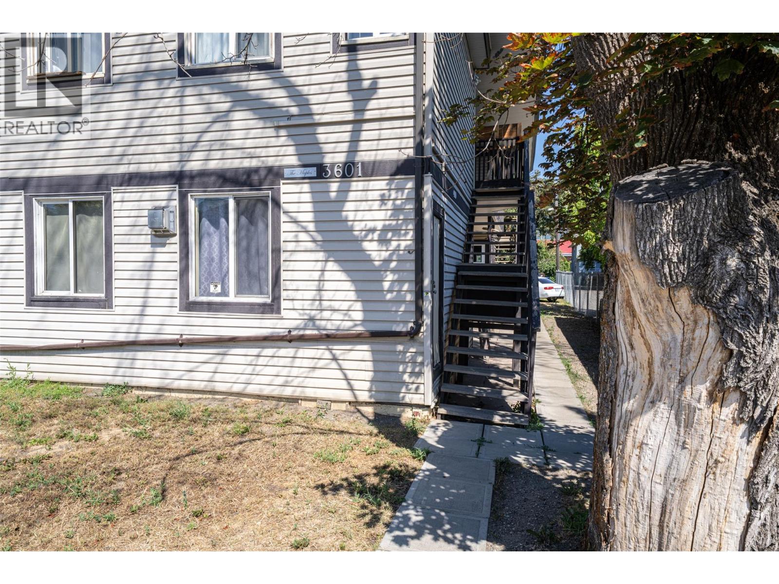 3601 31 Street, Vernon, British Columbia  V1T 5J4 - Photo 2 - 10393562