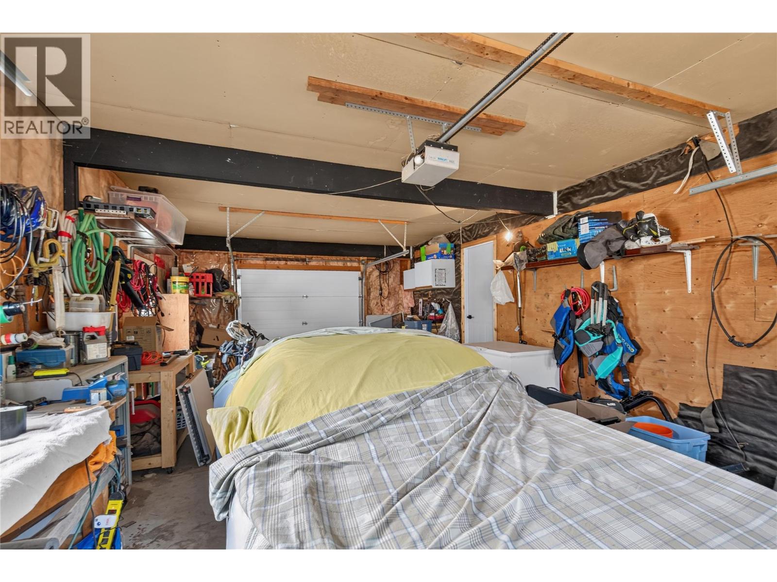 6415 Glendora Way, Coldstream, British Columbia  V1B 3G5 - Photo 49 - 10396752