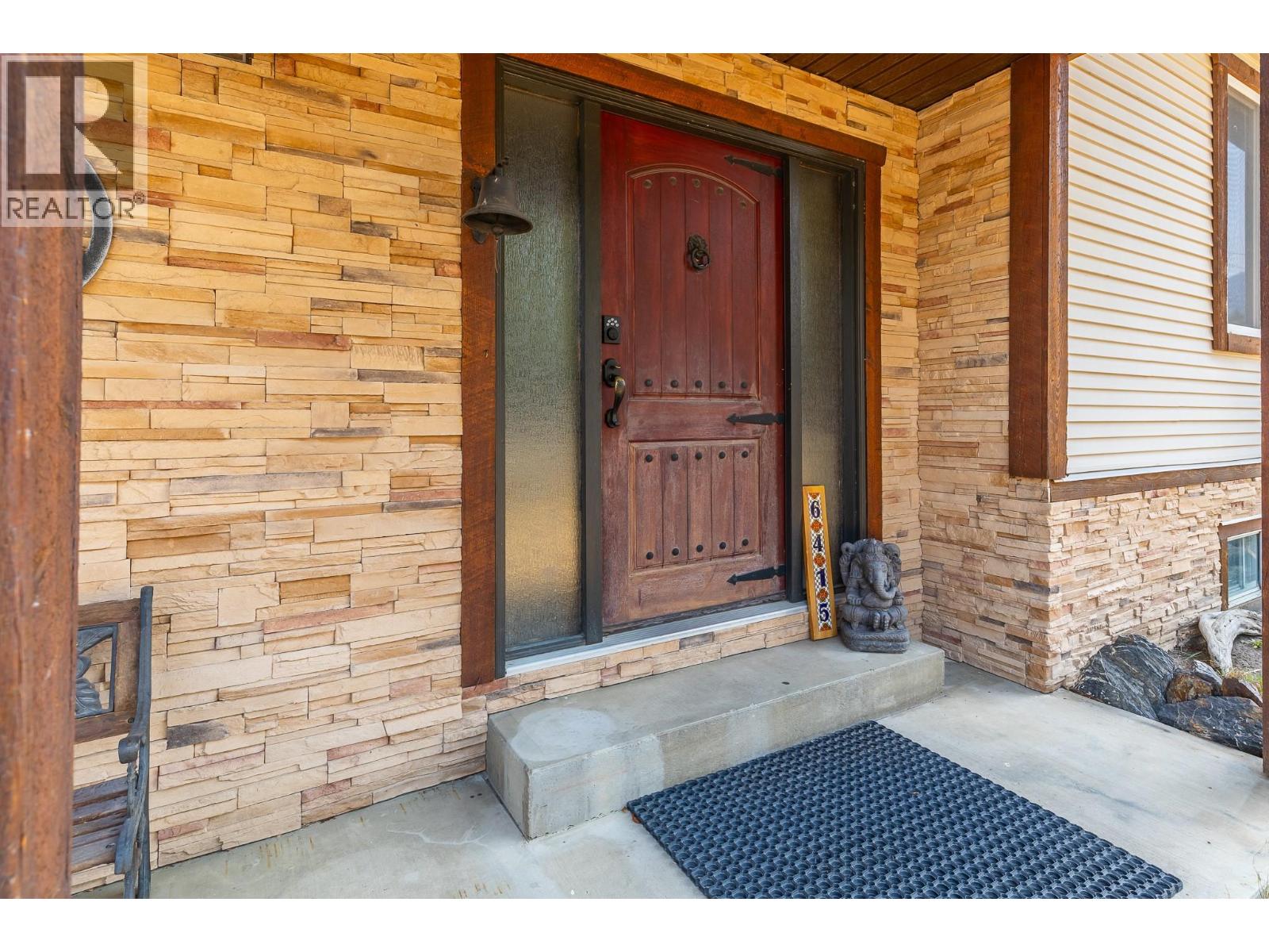 6415 Glendora Way, Coldstream, British Columbia  V1B 3G5 - Photo 8 - 10396752