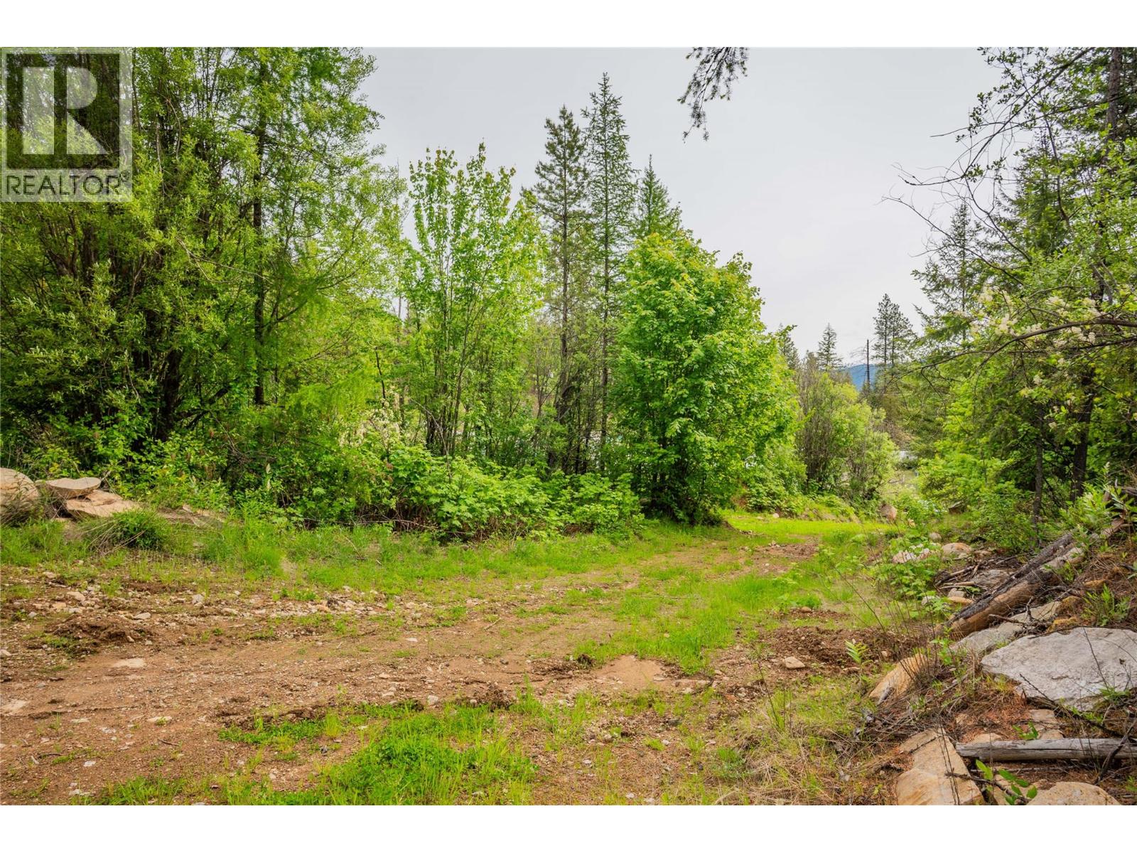 1682 Circle Road, Castlegar, British Columbia  V1N 4W1 - Photo 13 - 10396470