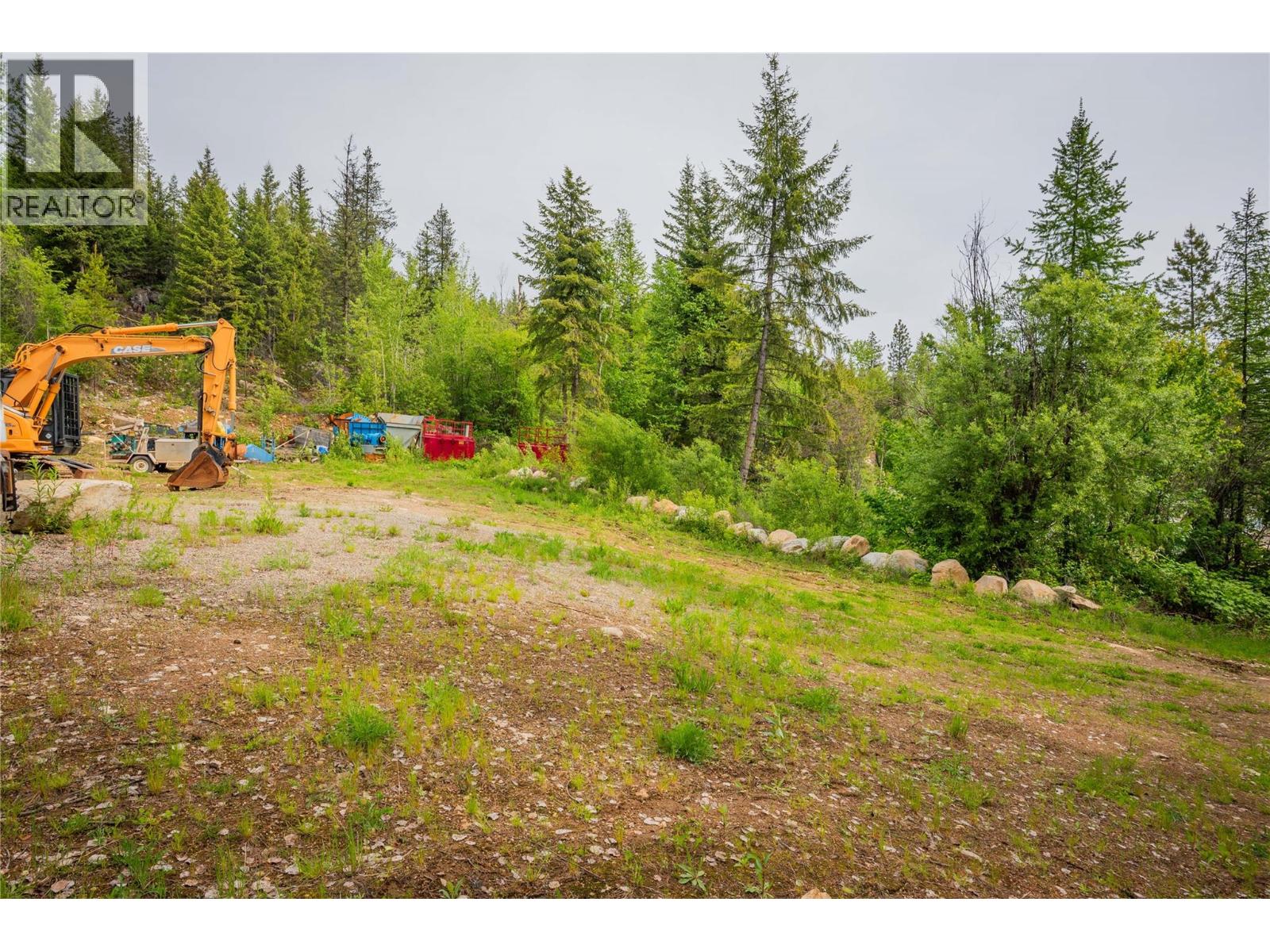 1682 Circle Road, Castlegar, British Columbia  V1N 4W1 - Photo 14 - 10396470