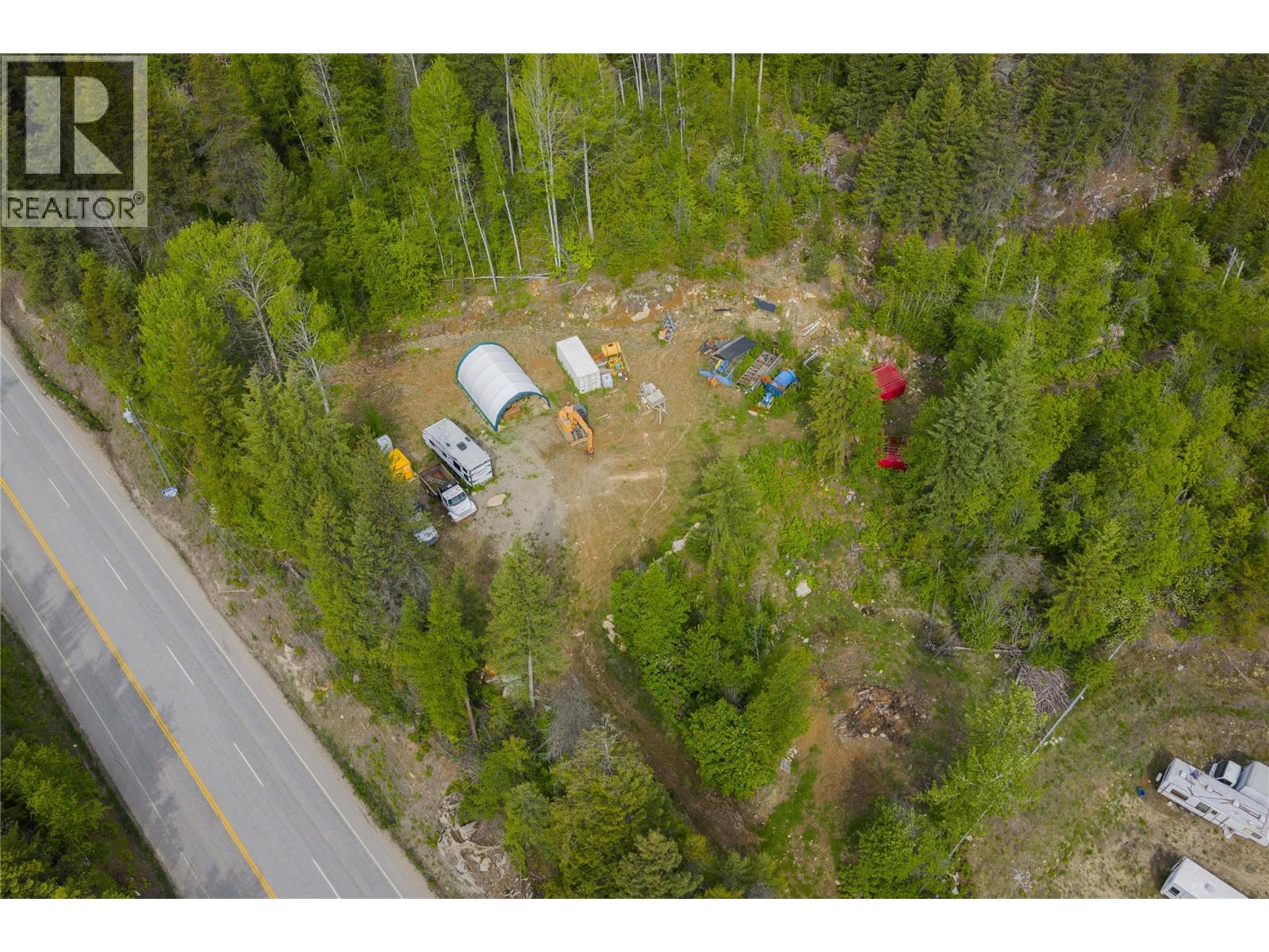 1682 Circle Road, Castlegar, British Columbia  V1N 4W1 - Photo 2 - 10396470