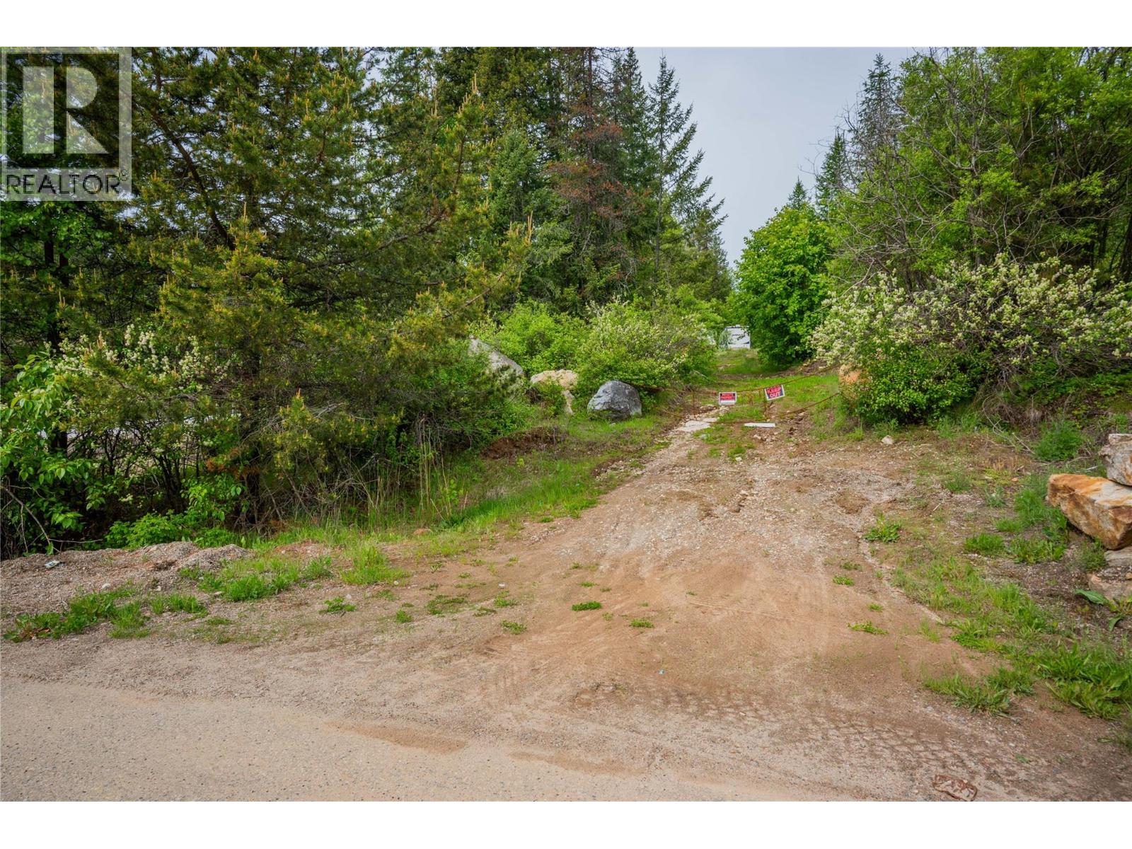 1682 Circle Road, Castlegar, British Columbia  V1N 4W1 - Photo 6 - 10396470