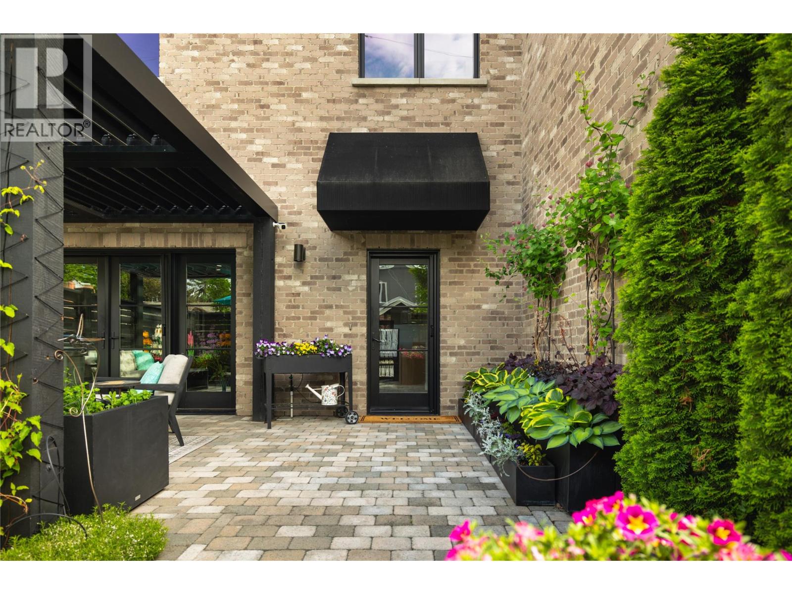 2691 Gore Street, Kelowna, British Columbia  V1Y 5A5 - Photo 32 - 10396813