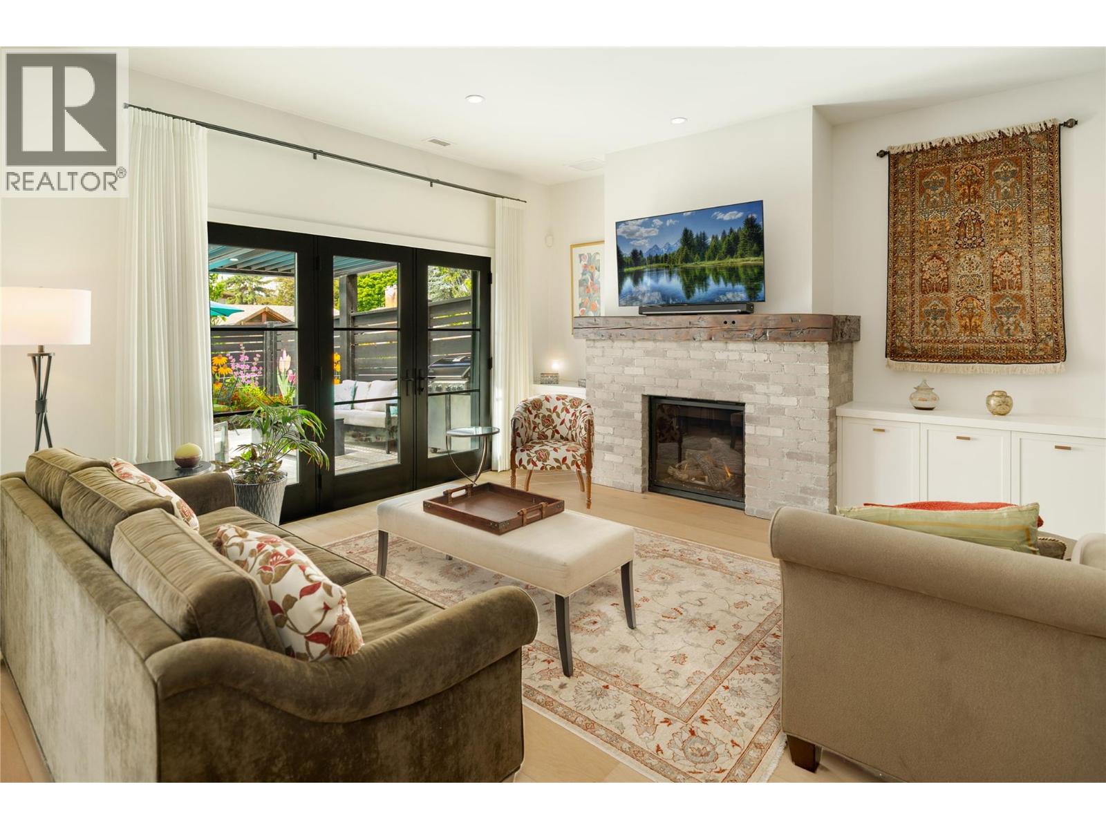 2691 Gore Street, Kelowna, British Columbia  V1Y 5A5 - Photo 6 - 10396813