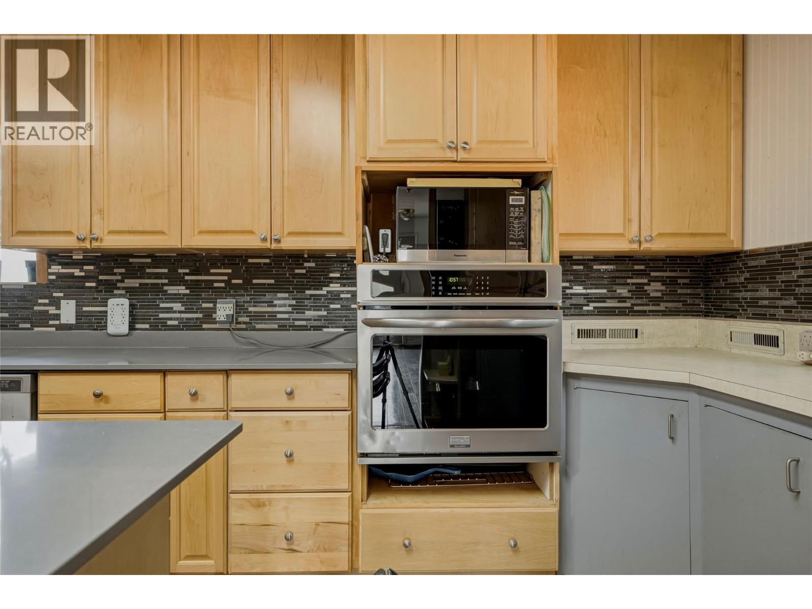 3503 19 Street, Vernon, British Columbia  V1T 4B8 - Photo 7 - 10396600