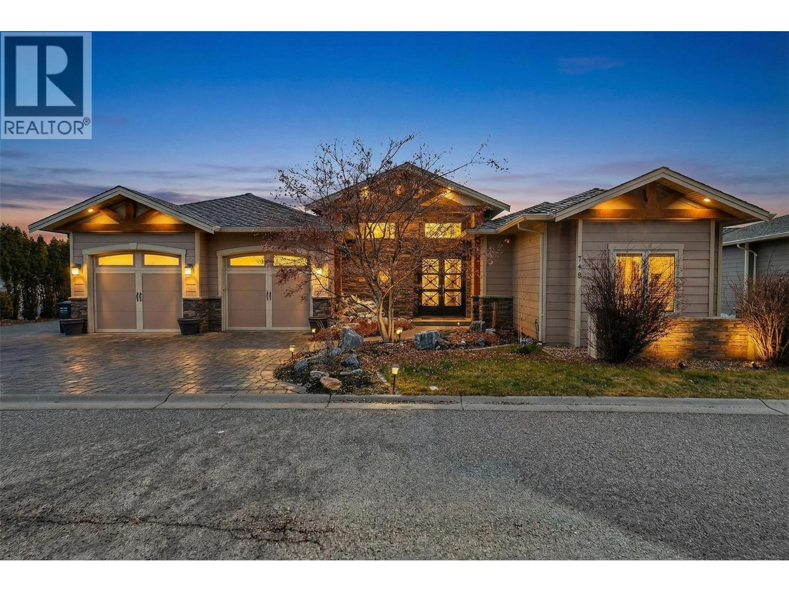 748 Traditions Crescent, Kelowna, British Columbia  V1V 2Y2 - Photo 1 - 10396893