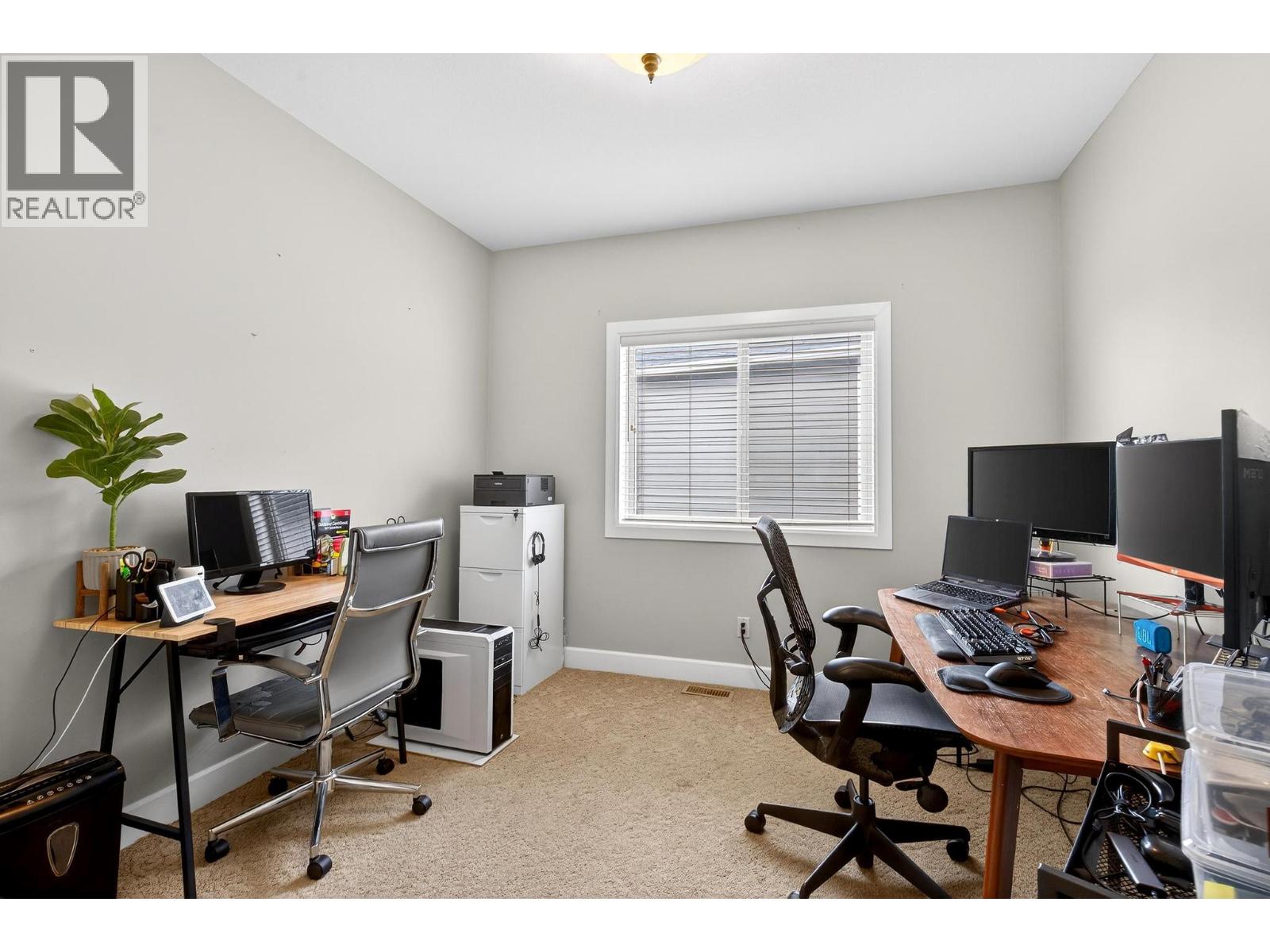 748 Traditions Crescent, Kelowna, British Columbia  V1V 2Y2 - Photo 24 - 10396893