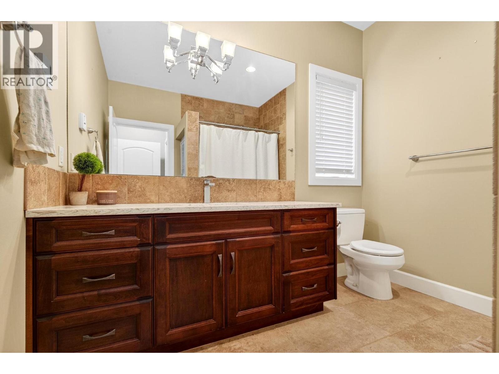 748 Traditions Crescent, Kelowna, British Columbia  V1V 2Y2 - Photo 28 - 10396893