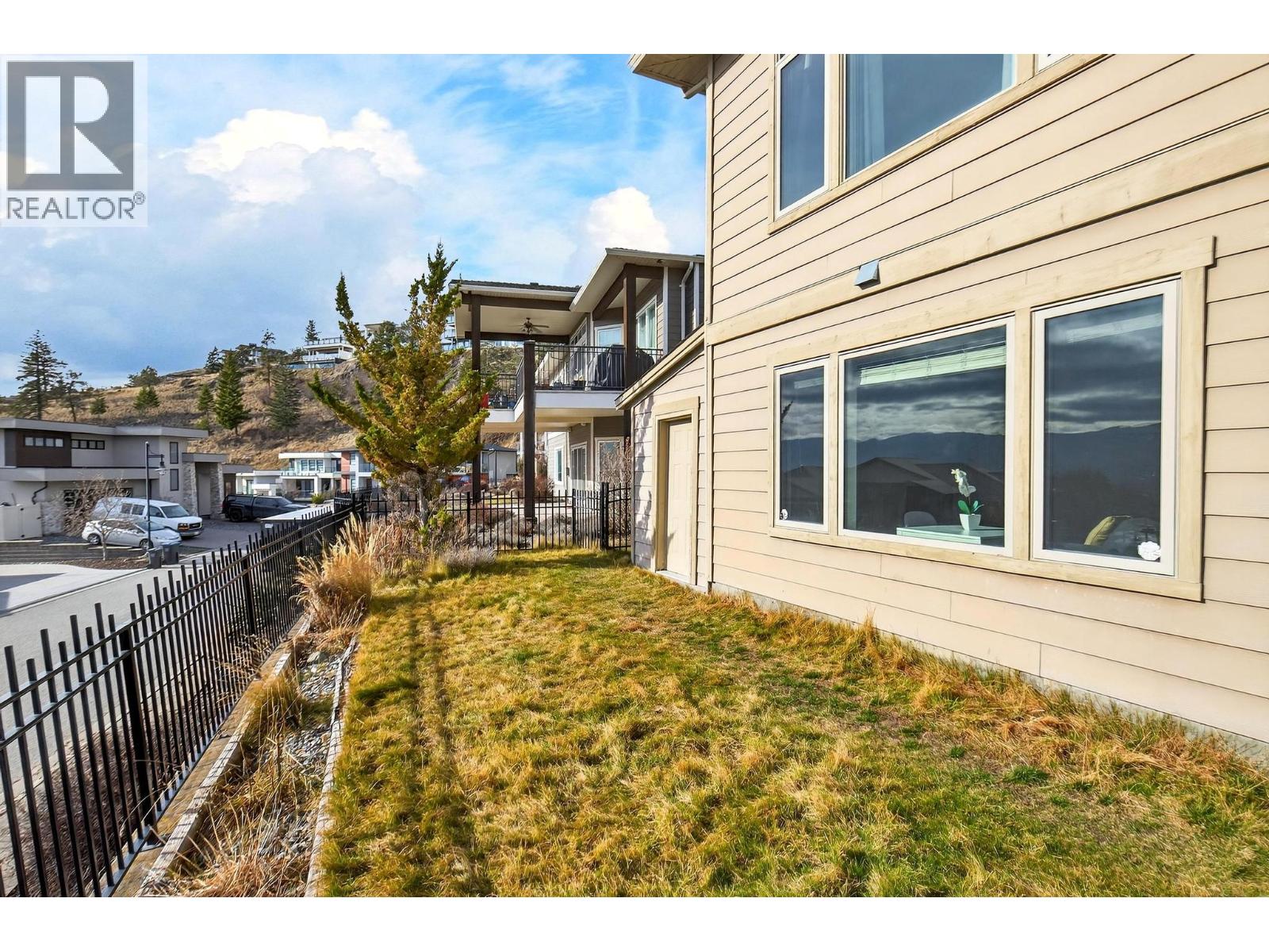 748 Traditions Crescent, Kelowna, British Columbia  V1V 2Y2 - Photo 55 - 10396893