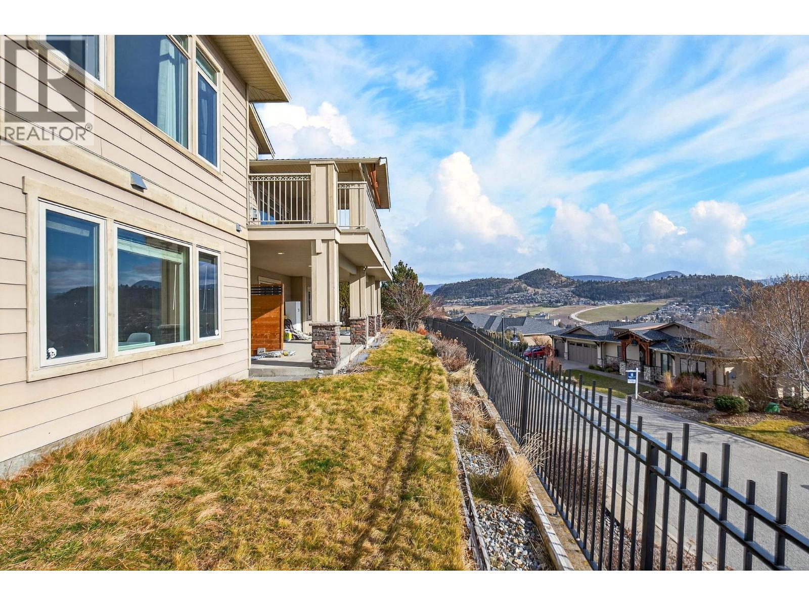 748 Traditions Crescent, Kelowna, British Columbia  V1V 2Y2 - Photo 56 - 10396893
