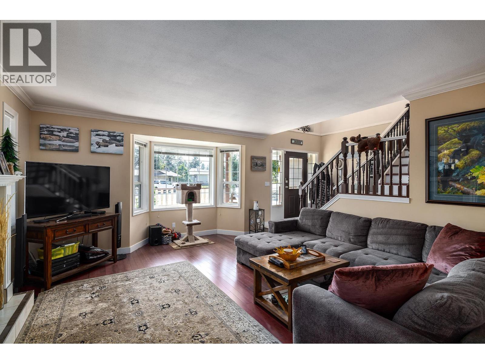 4210 6th Avenue, Peachland, British Columbia  V0H 1X5 - Photo 9 - 10396883