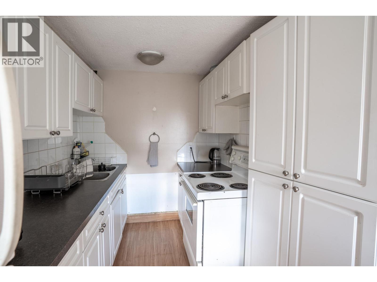 32 Battle Street W, Kamloops, British Columbia  V2C 1G6 - Photo 20 - 10396918