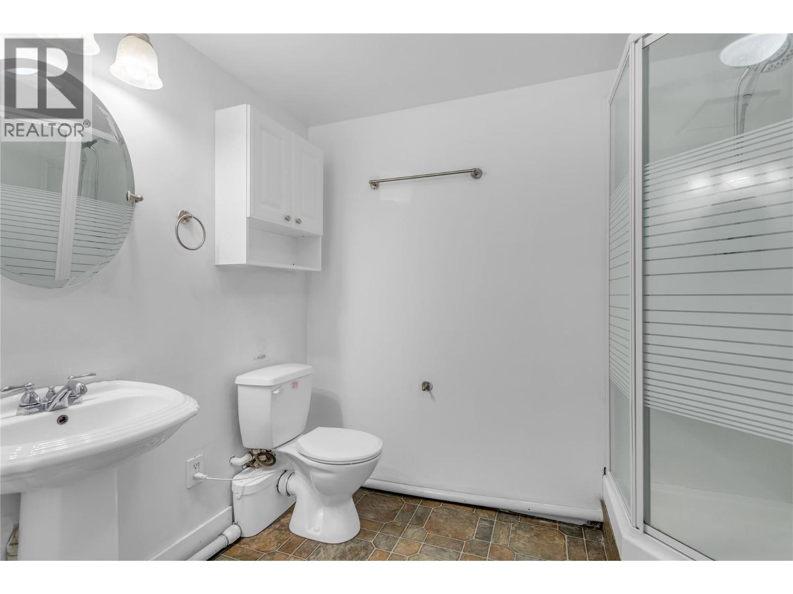 864 Mckenzie Road, Kelowna, British Columbia  V1X 2B3 - Photo 21 - 10396845