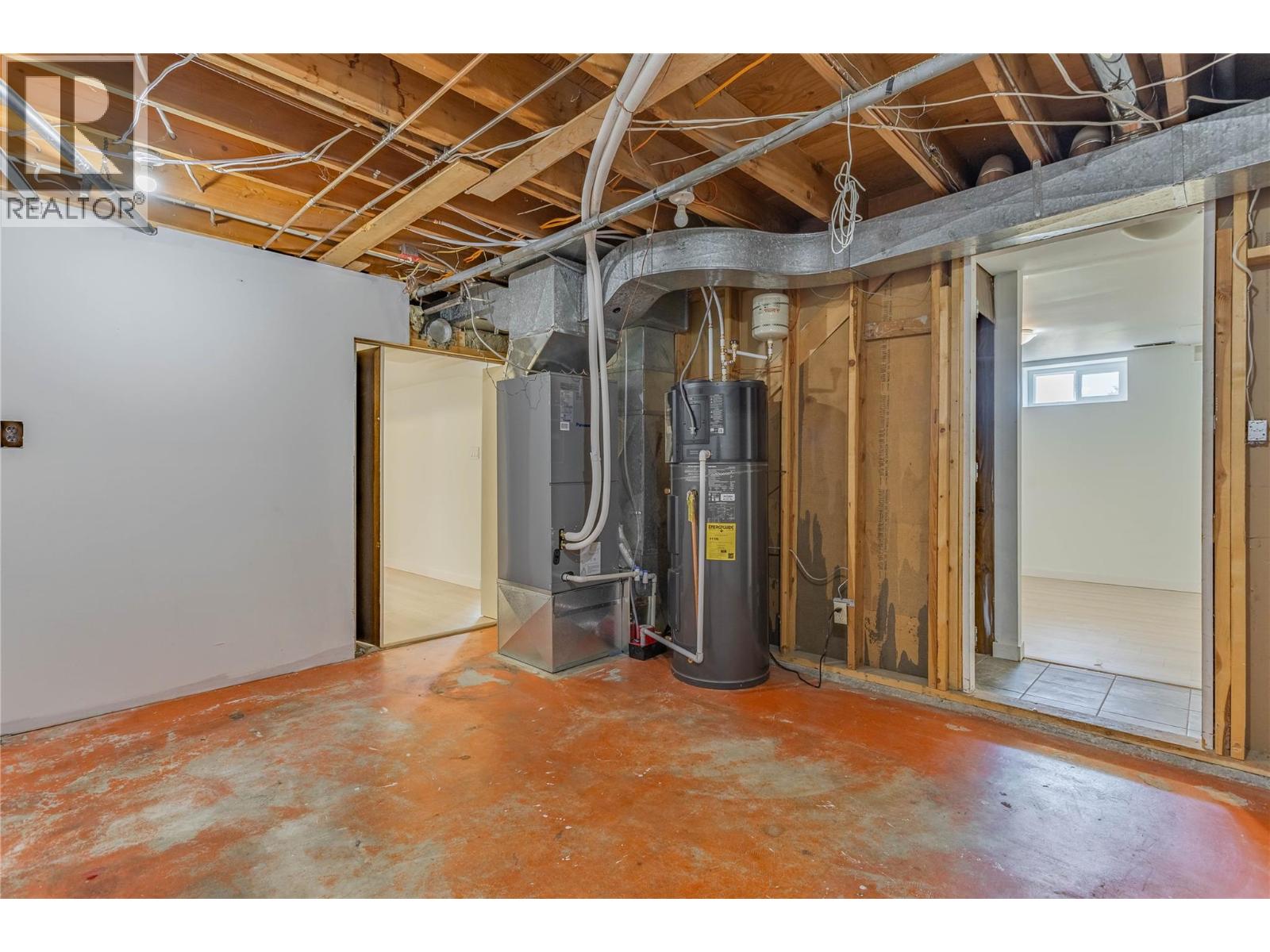 864 Mckenzie Road, Kelowna, British Columbia  V1X 2B3 - Photo 23 - 10396845