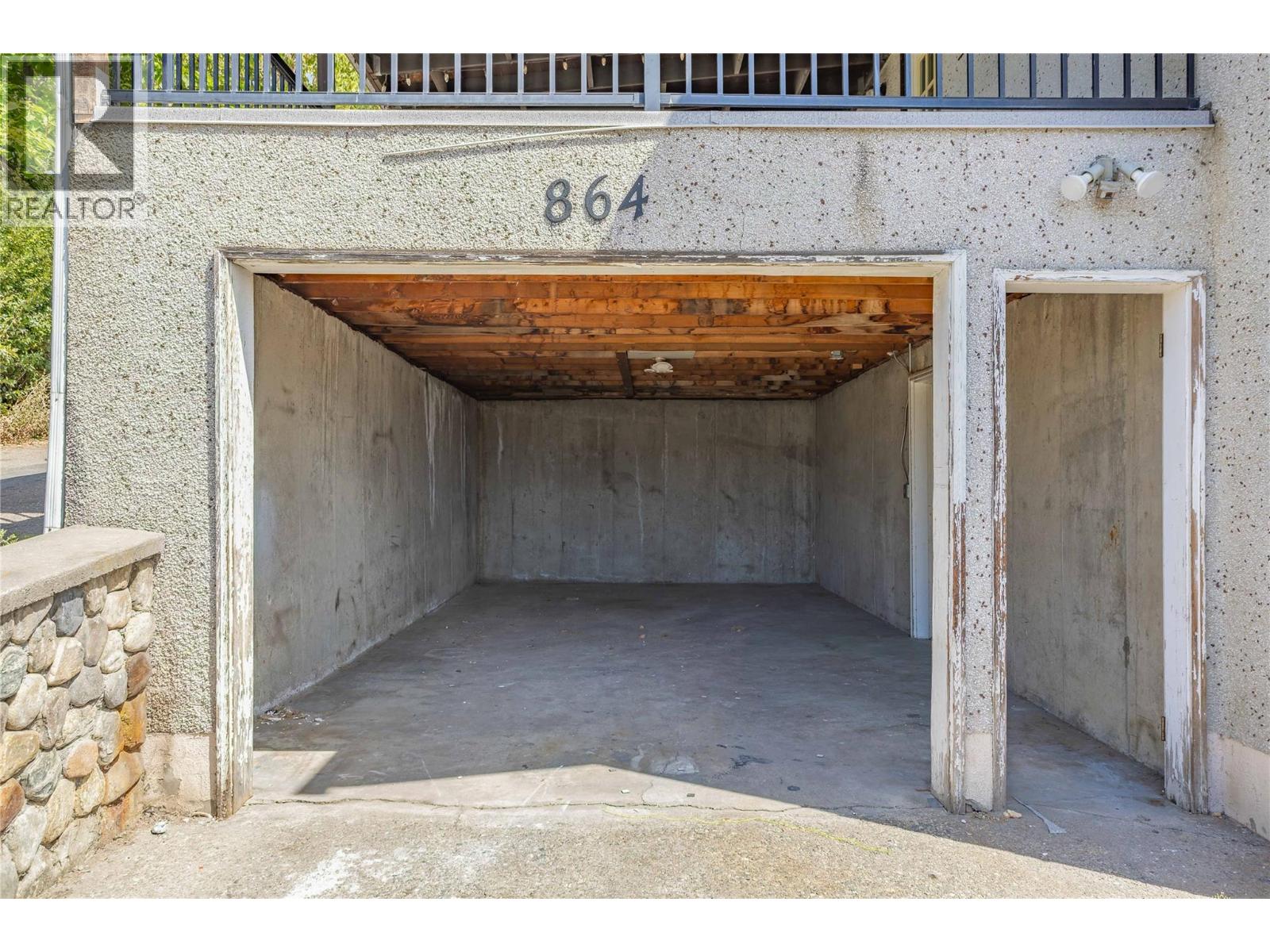 864 Mckenzie Road, Kelowna, British Columbia  V1X 2B3 - Photo 24 - 10396845