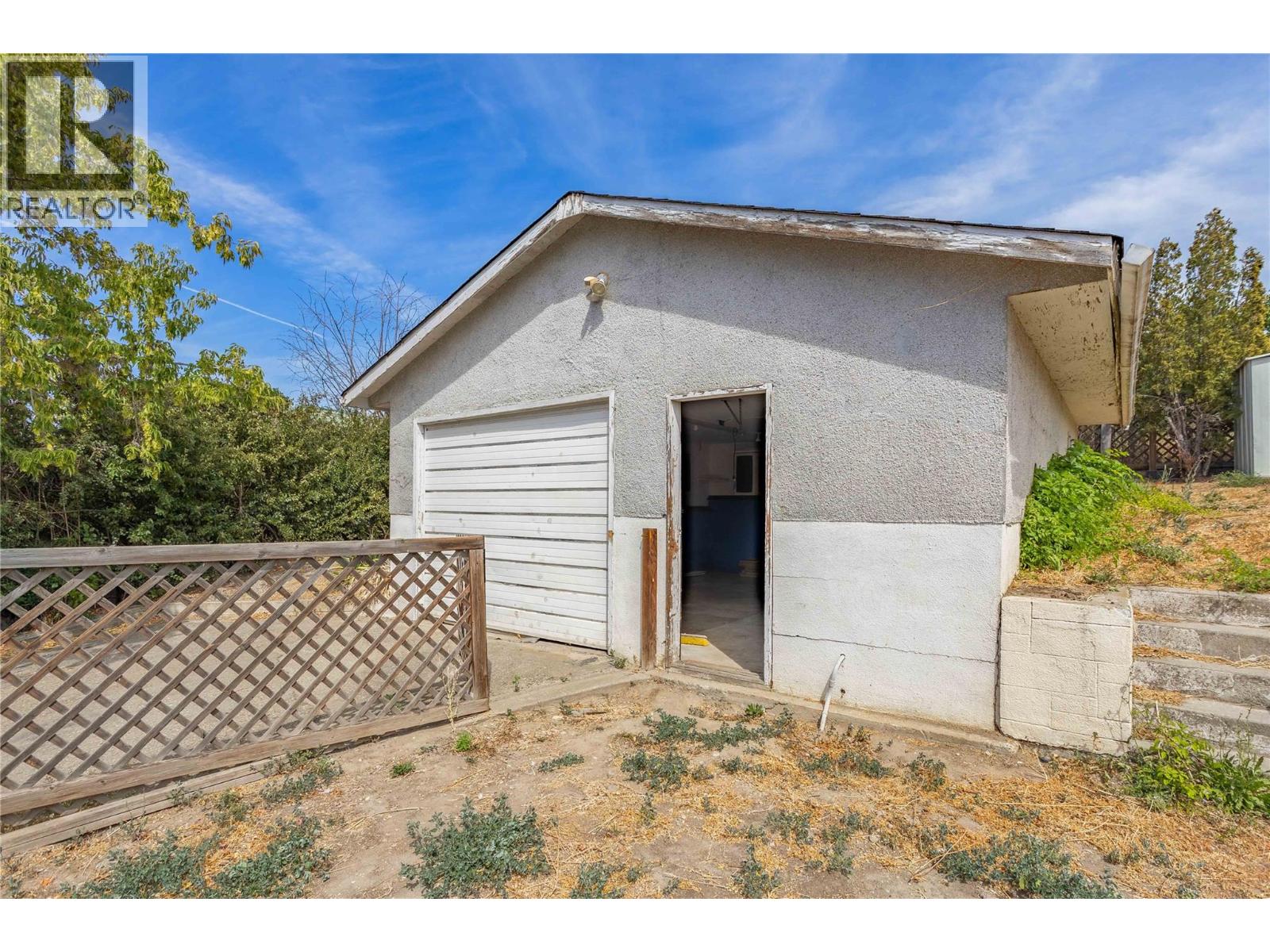 864 Mckenzie Road, Kelowna, British Columbia  V1X 2B3 - Photo 29 - 10396845