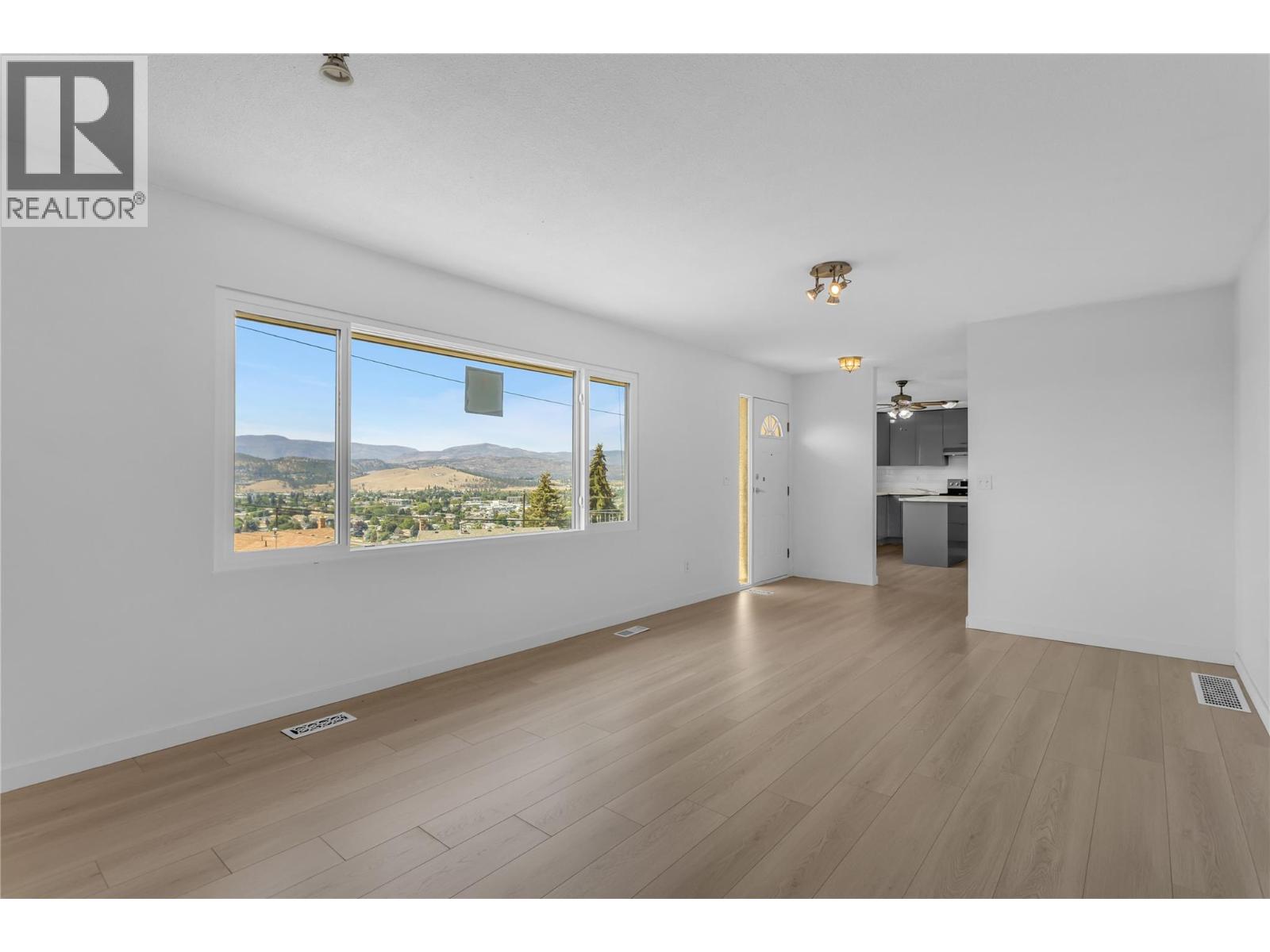 864 Mckenzie Road, Kelowna, British Columbia  V1X 2B3 - Photo 8 - 10396845