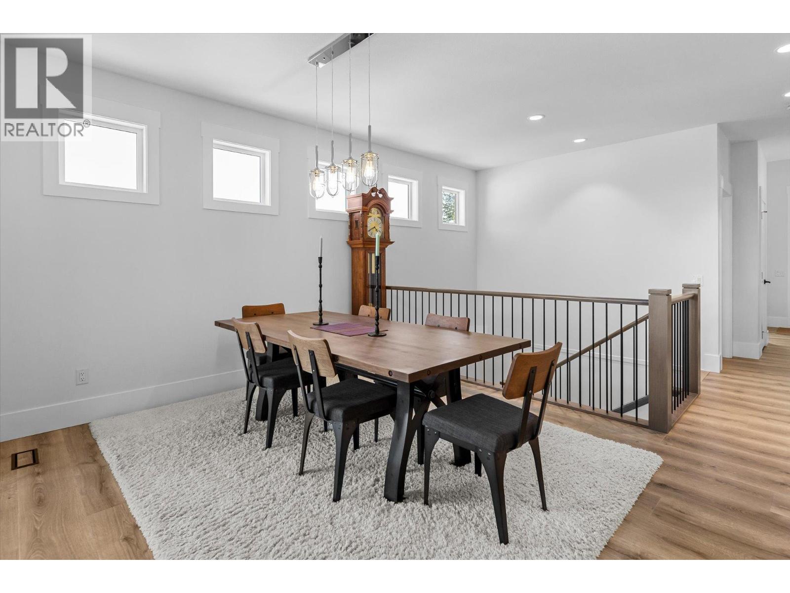 185 Diamond Way, Vernon, British Columbia  V1H 0A2 - Photo 18 - 10396877