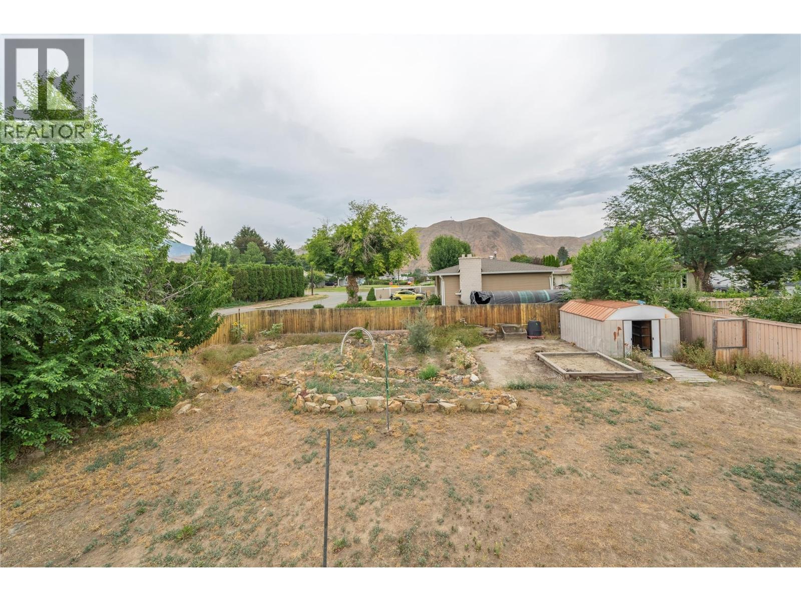 2270 Greenfield Avenue, Kamloops, British Columbia  V2B 4P3 - Photo 41 - 10396768