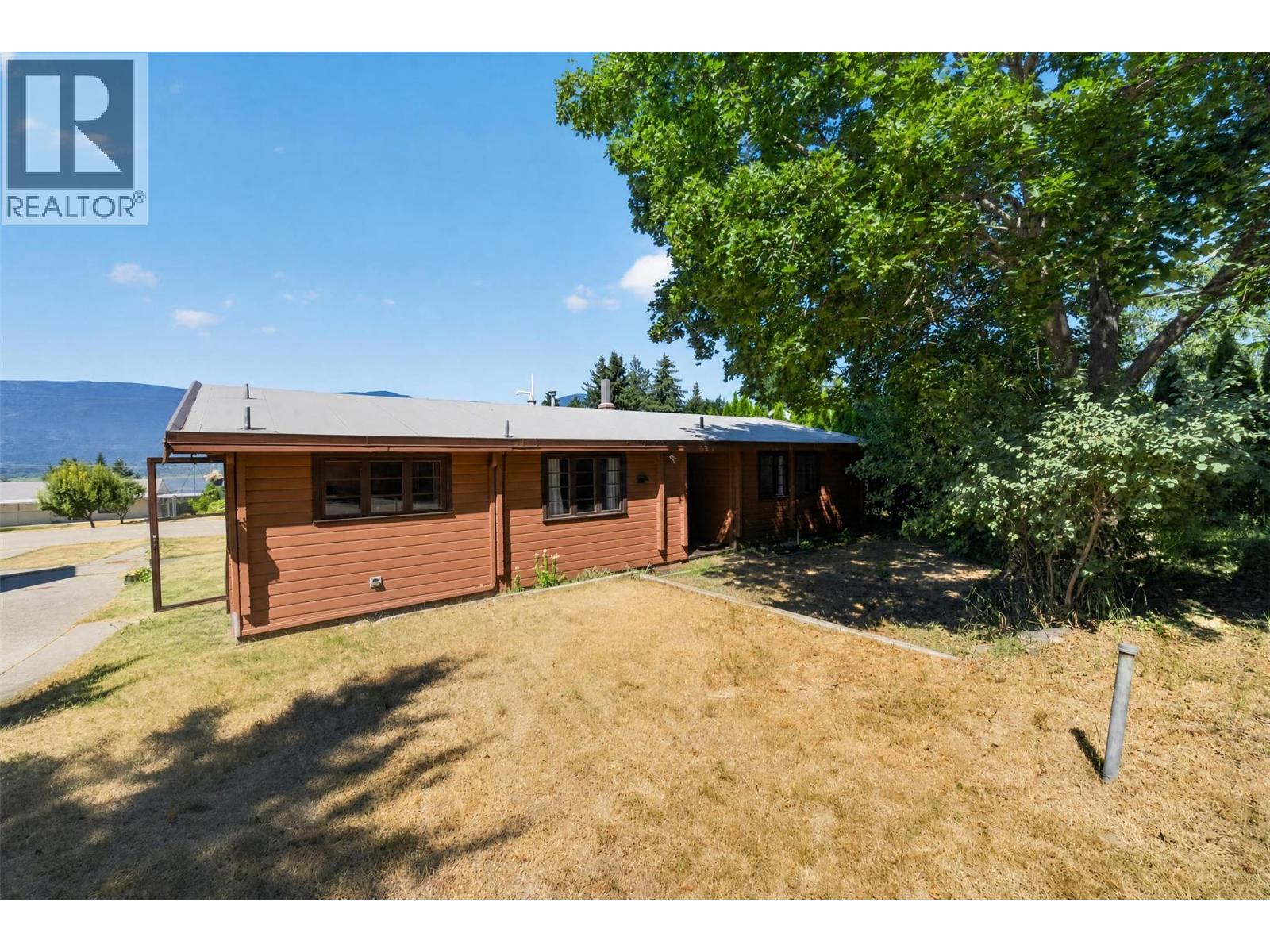 1260 16 Street Ne, Salmon Arm, British Columbia  V1E 2V1 - Photo 34 - 10396903