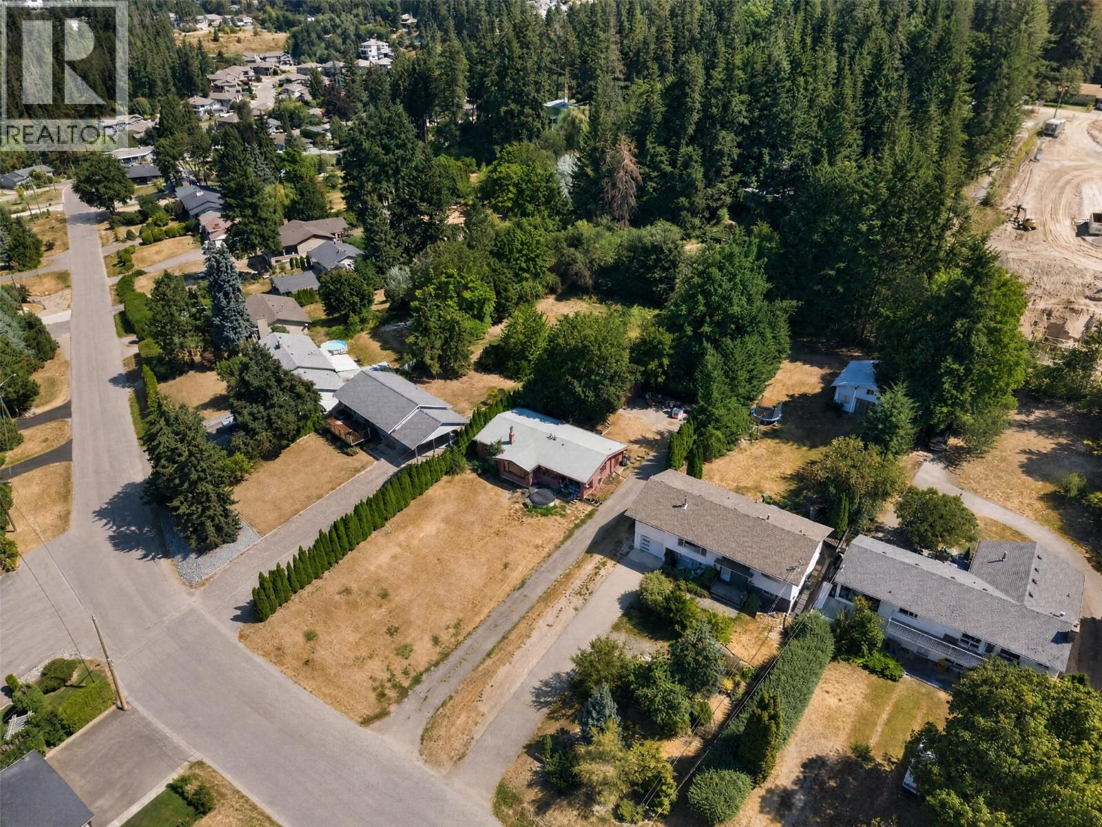 1260 16 Street Ne, Salmon Arm, British Columbia  V1E 2V1 - Photo 51 - 10396903