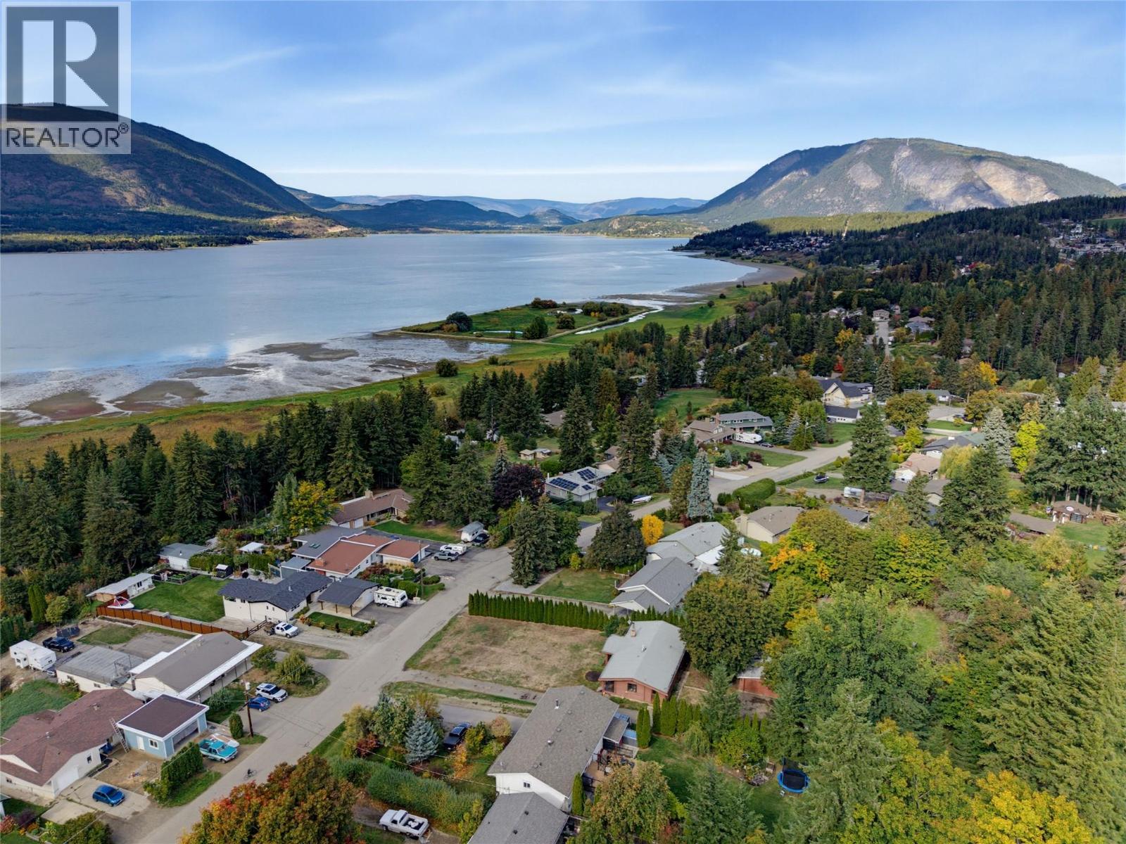 1260 16 Street Ne, Salmon Arm, British Columbia  V1E 2V1 - Photo 68 - 10396903