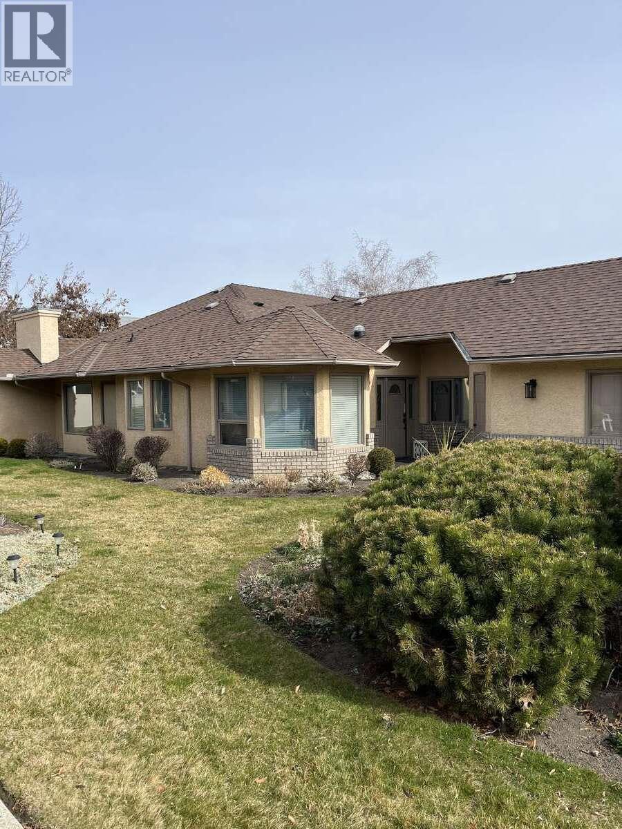 860 Lanfranco Road Unit# 11, Kelowna, British Columbia  V1W 3W9 - Photo 3 - 10396947