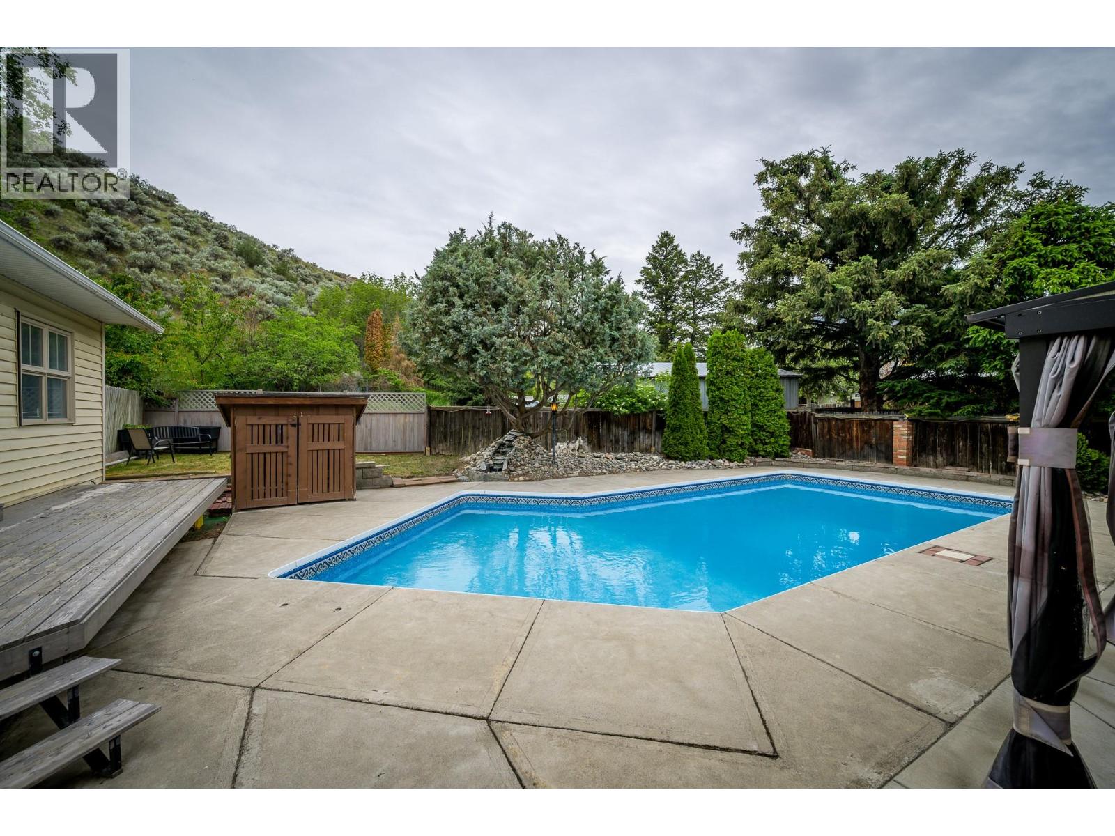 260 Miller Place, Kamloops, British Columbia  V2C 5V8 - Photo 34 - 10396888