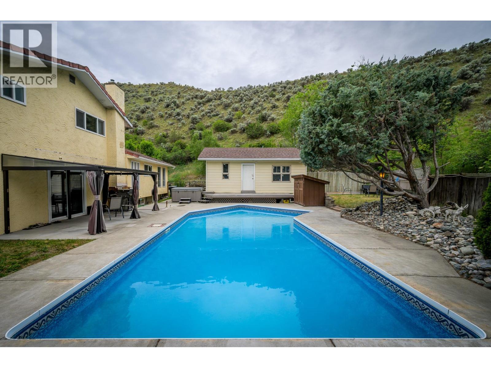 260 Miller Place, Kamloops, British Columbia  V2C 5V8 - Photo 36 - 10396888