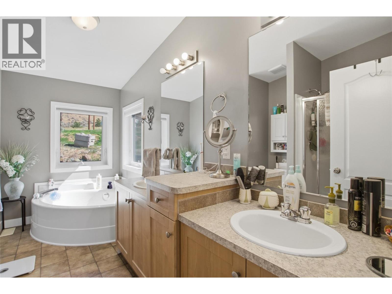 768 Shuswap  E Road Unit# 24, Kamloops, British Columbia  V2H 0A4 - Photo 24 - 10396951