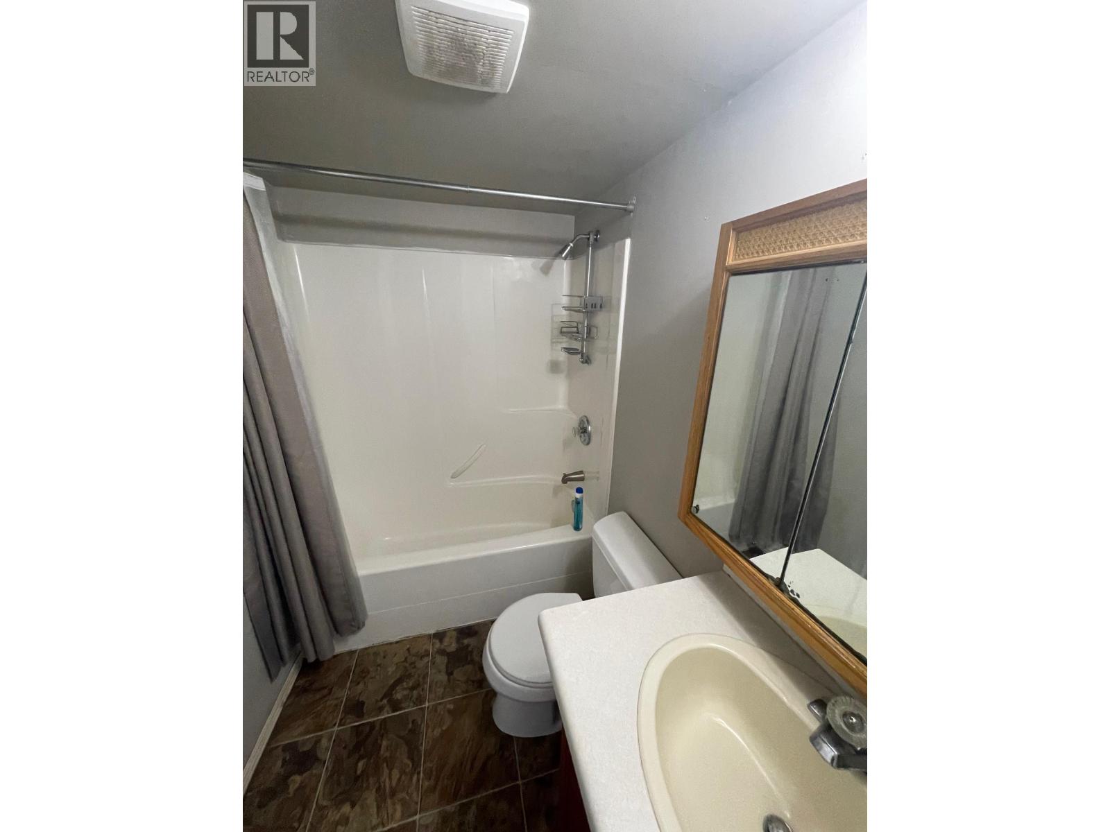 6805 Reservoir Road, Grand Forks, British Columbia  V0H 1H5 - Photo 36 - 10396943