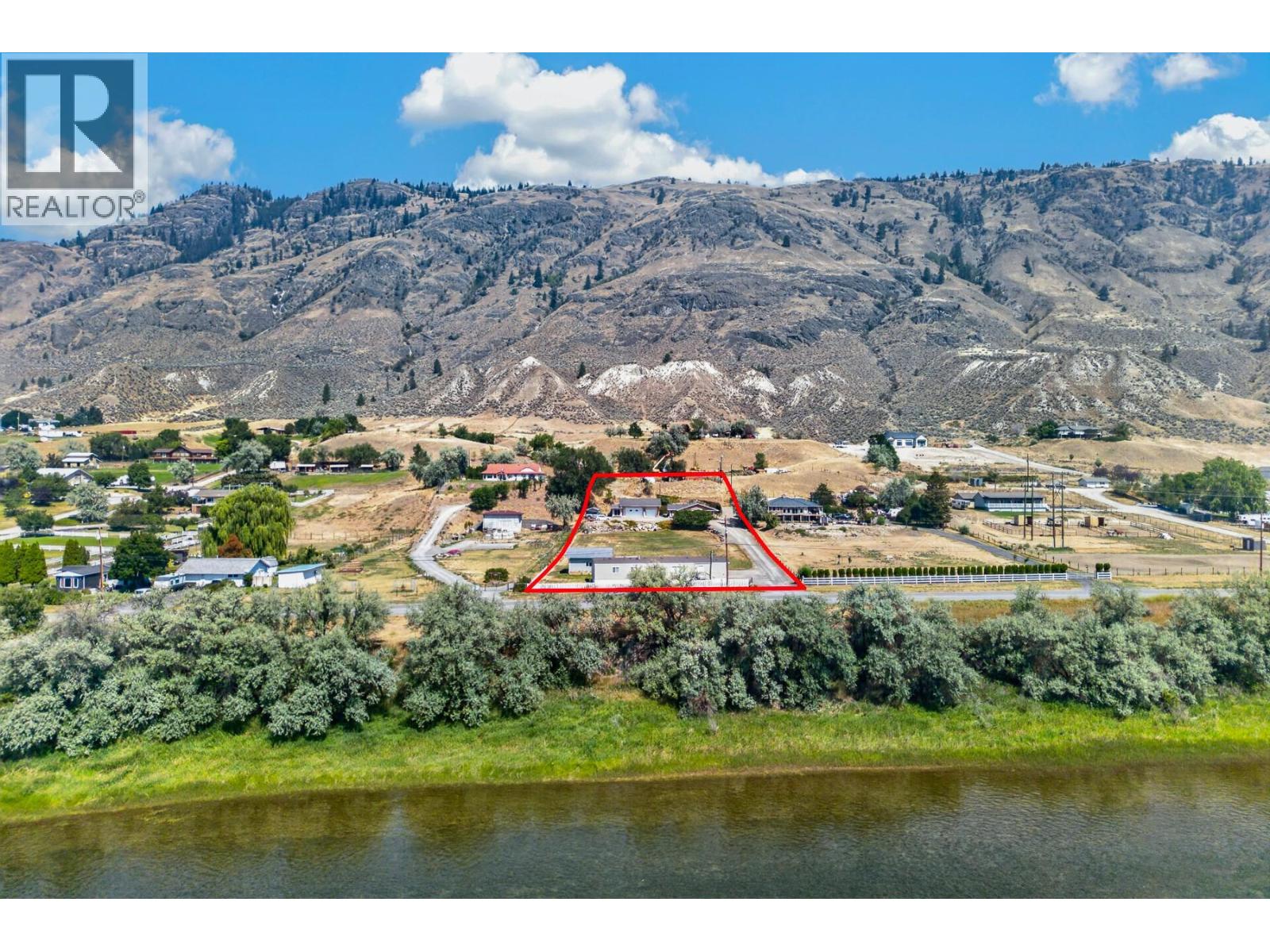 3197 Shuswap Road, Kamloops, British Columbia  V2H 1T1 - Photo 1 - 10396839