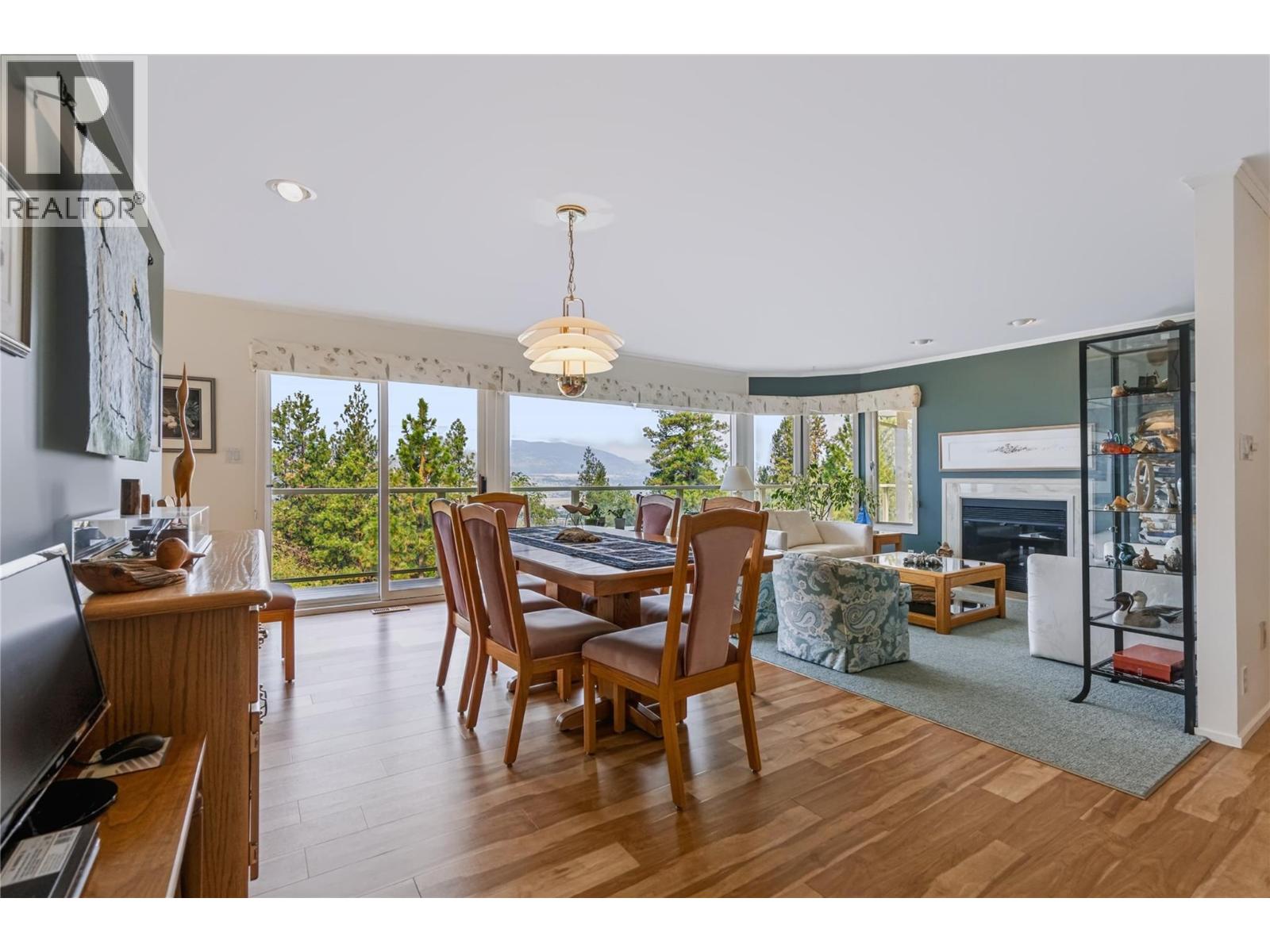 3954 Valleyview Road, Penticton, British Columbia  V2A 8V8 - Photo 4 - 10395729