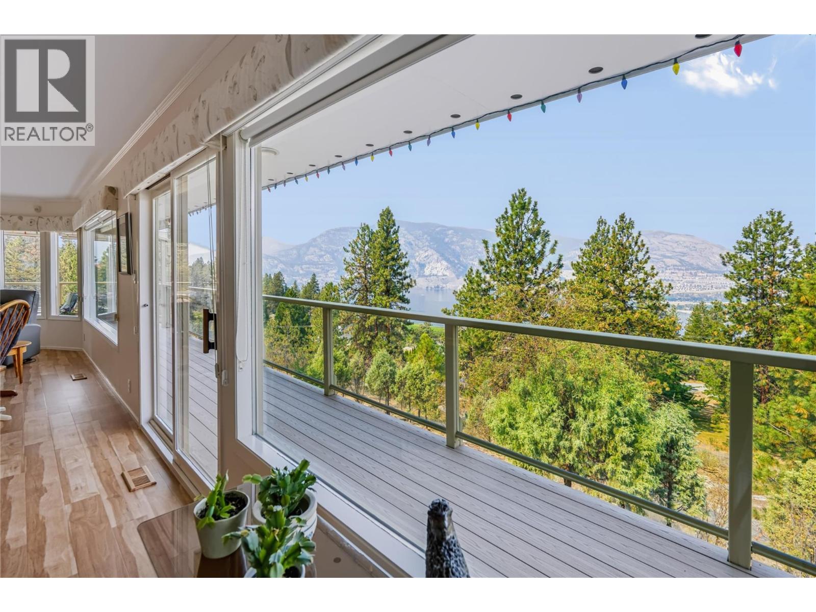 3954 Valleyview Road, Penticton, British Columbia  V2A 8V8 - Photo 8 - 10395729