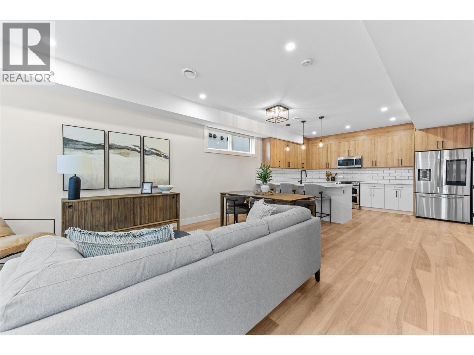 1034 Martin Avenue Unit# 1, Kelowna, British Columbia  V1Y 6V5 - Photo 7 - 10396708