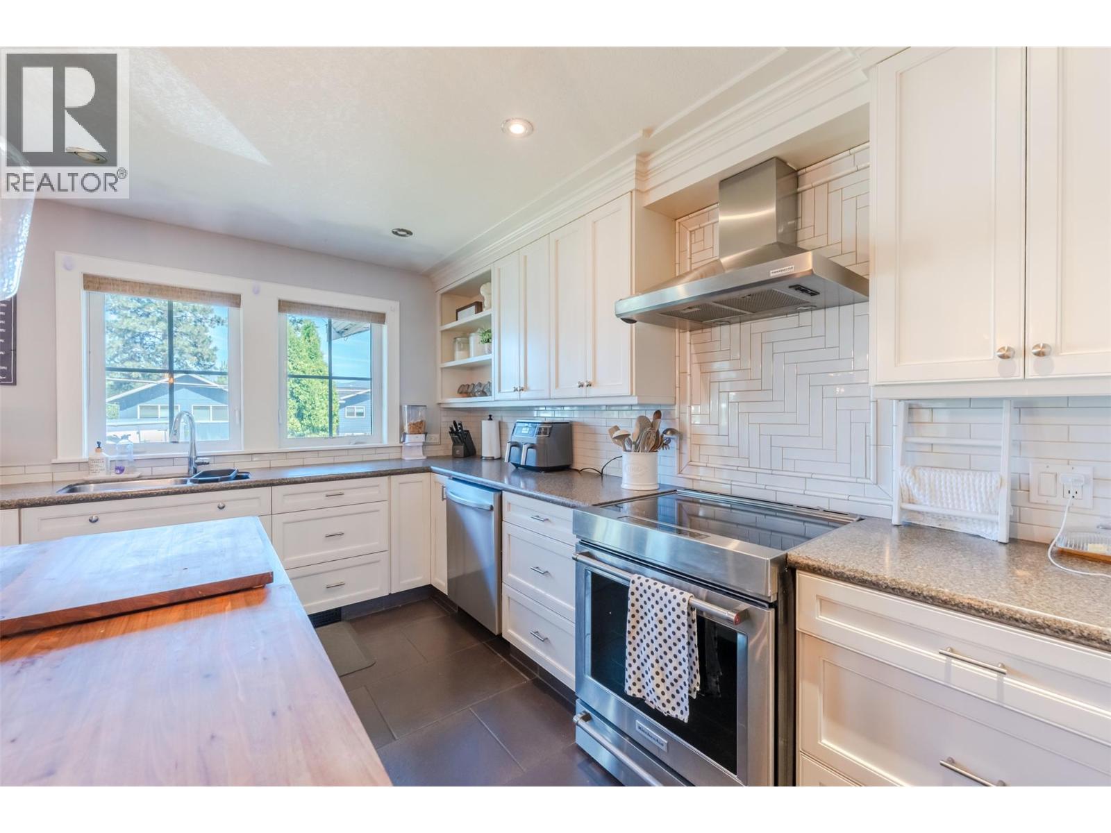 1507 Wharf Street, Summerland, British Columbia  V0H 1Z9 - Photo 14 - 10395077